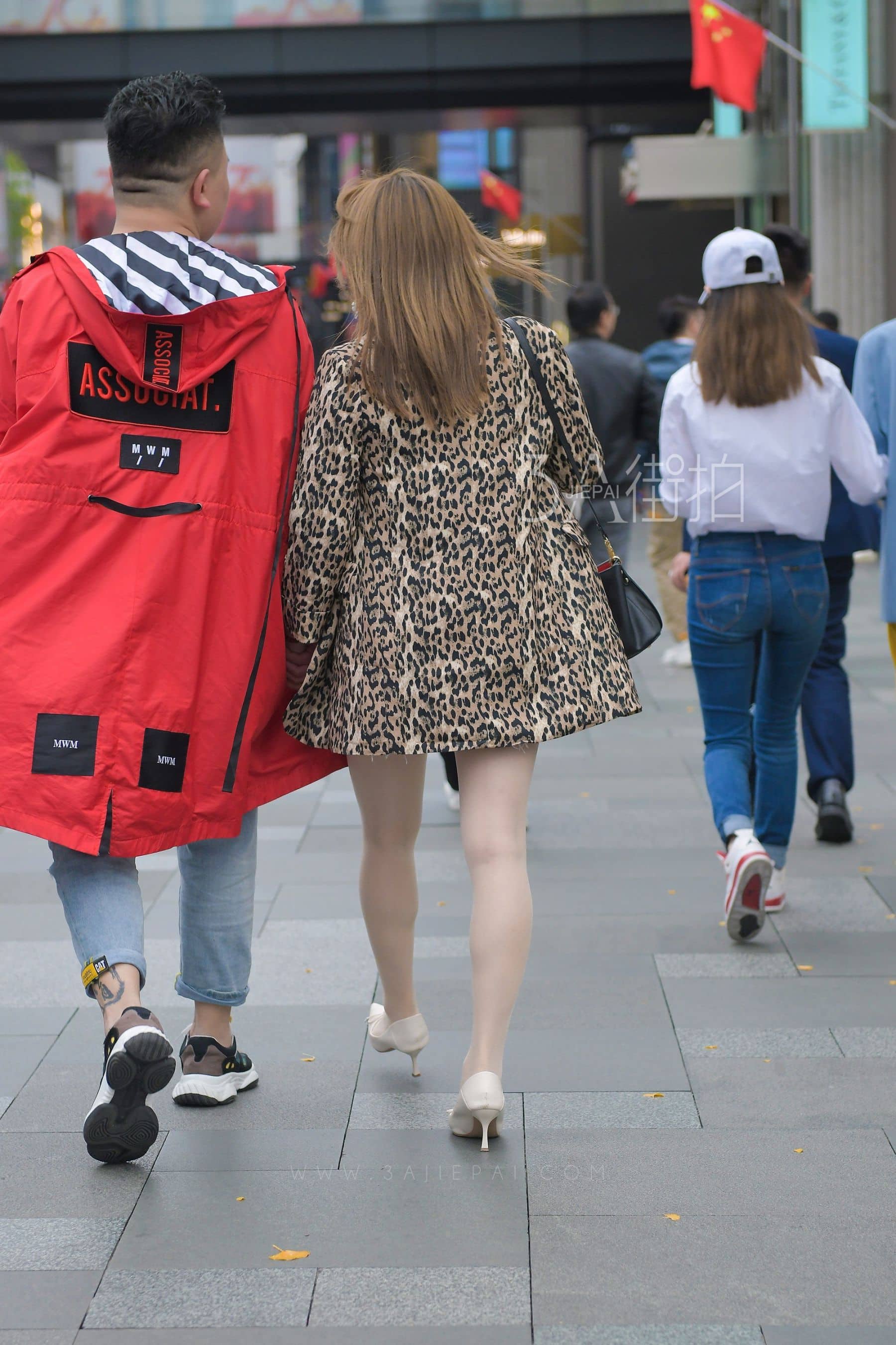 108468-2ohillvnebm.jpg