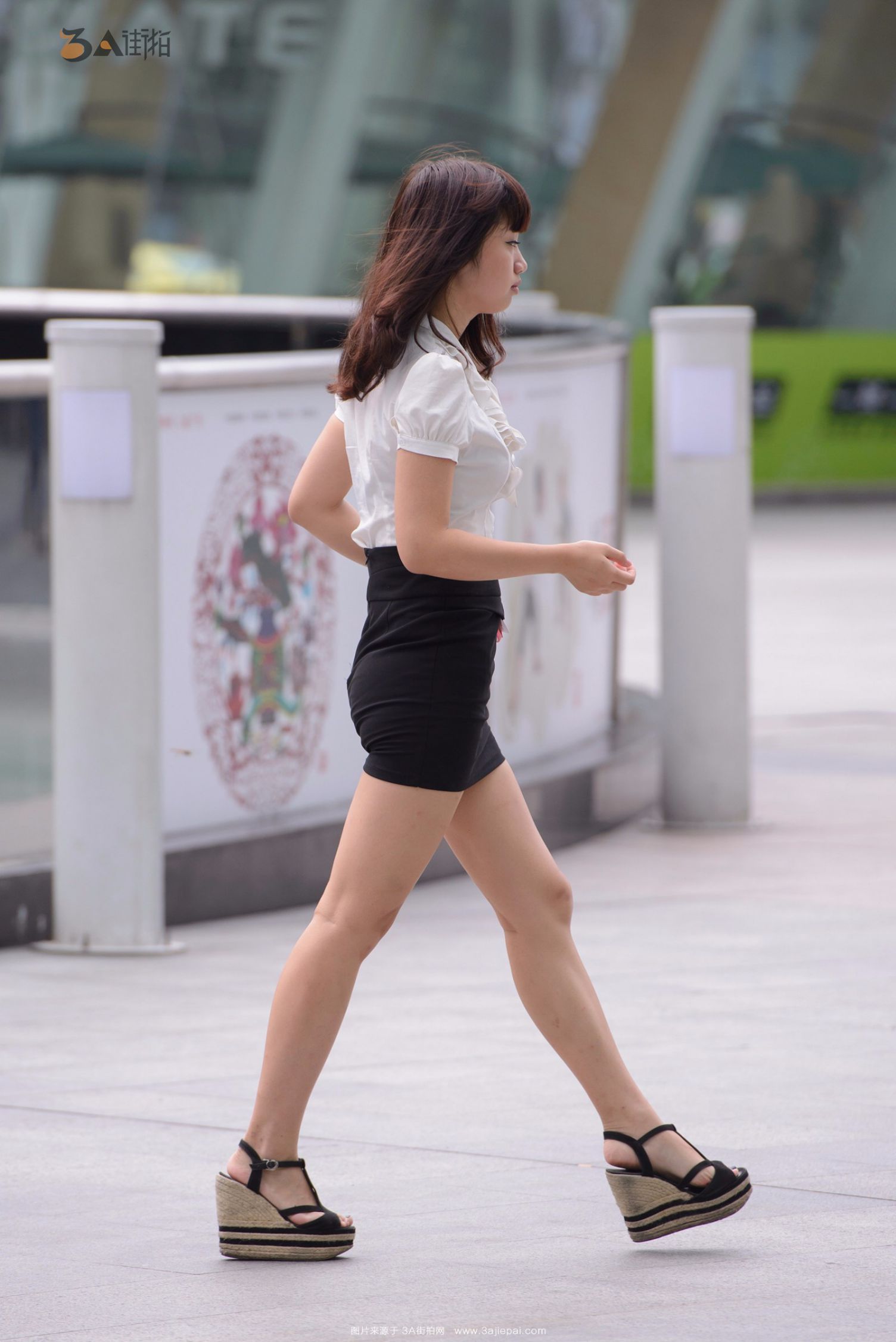 92195-o1faor0xoea.jpg