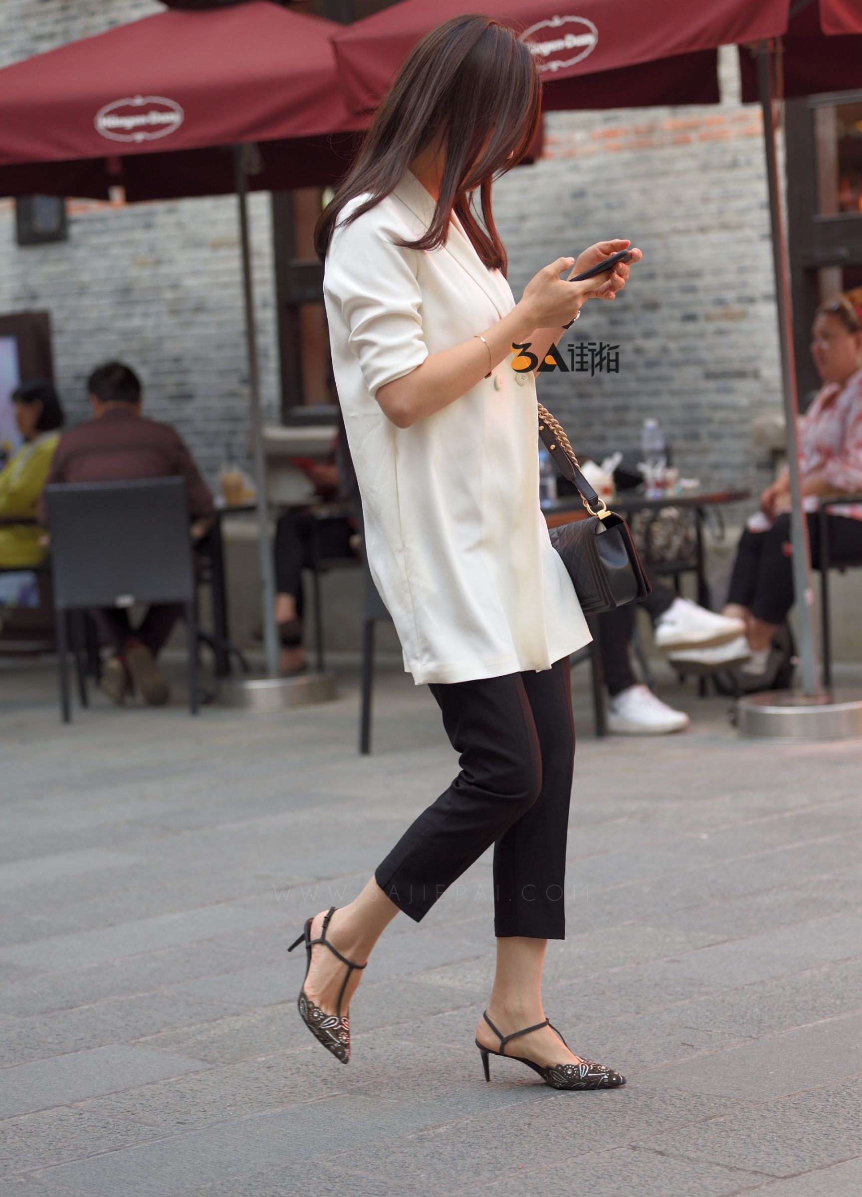 90773-fdafdw0lni0.jpg