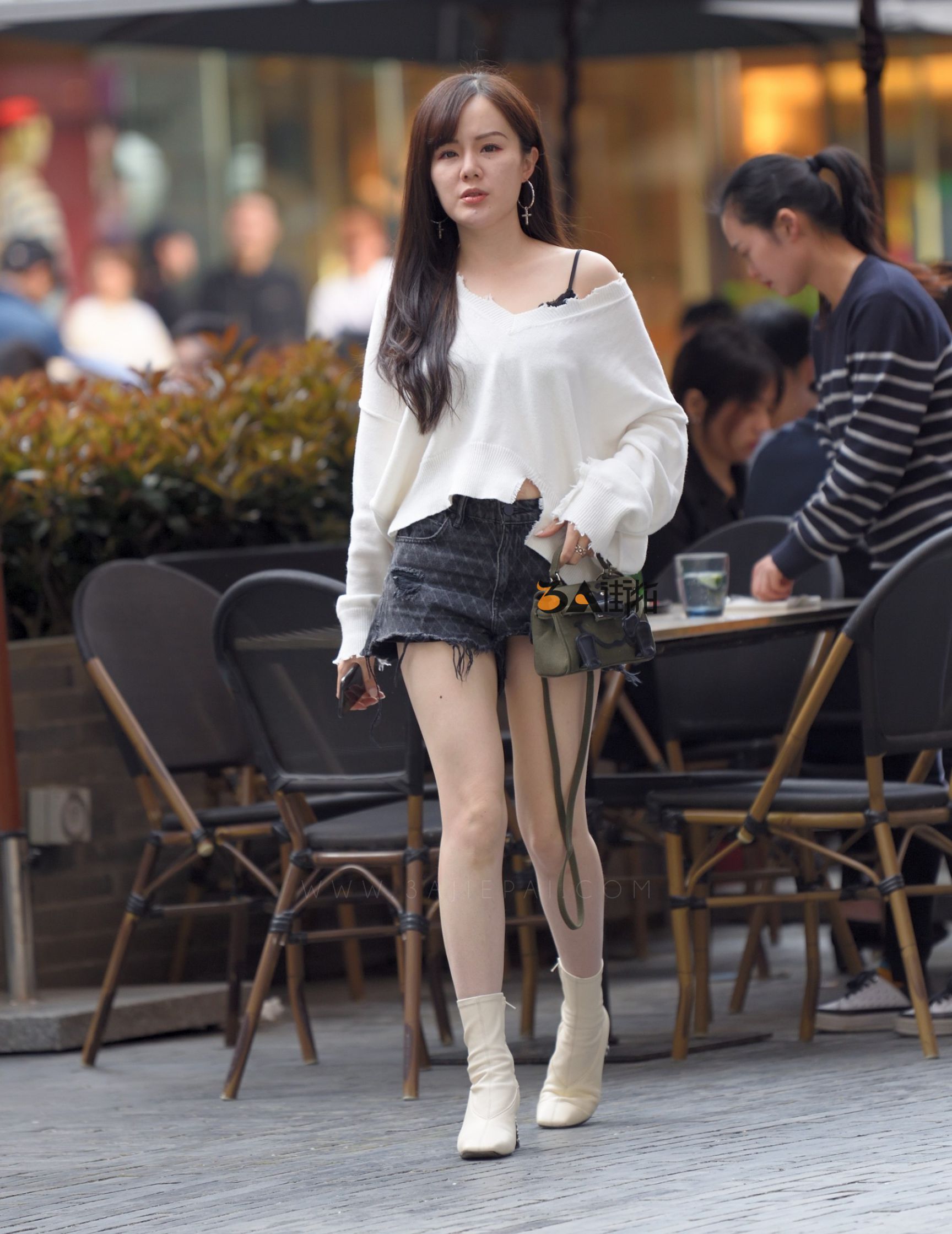 90741-wthvpp33uv1.jpg