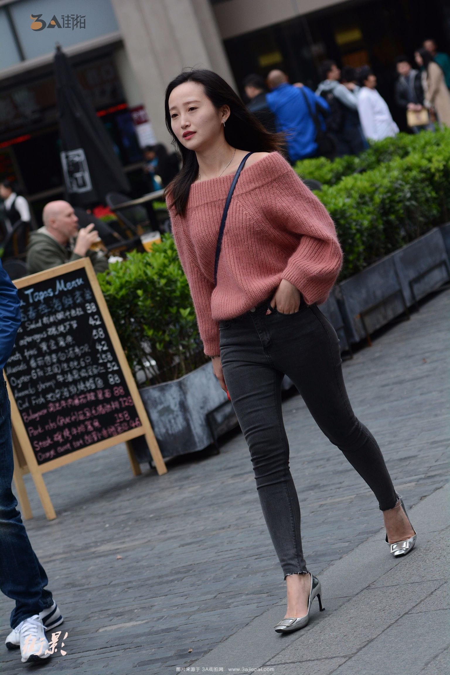 90645-ajmqv2eksjt.jpg