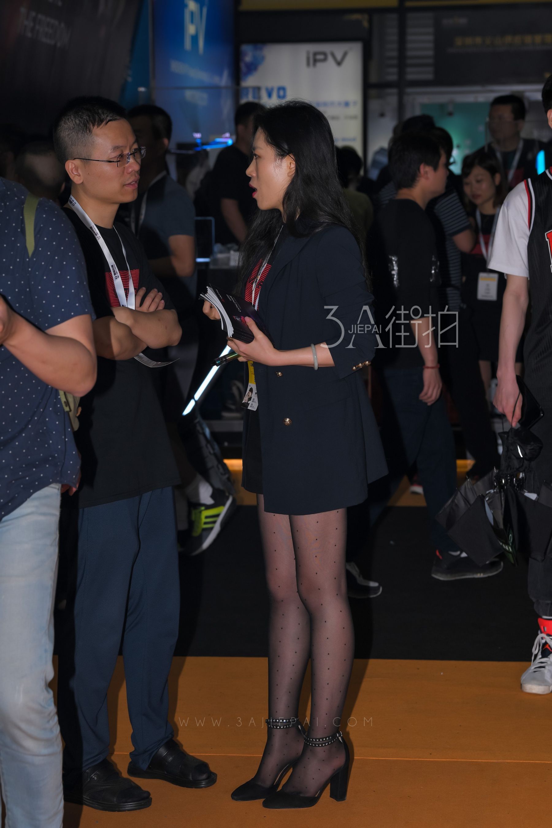 90135-111enqov1yr.jpg