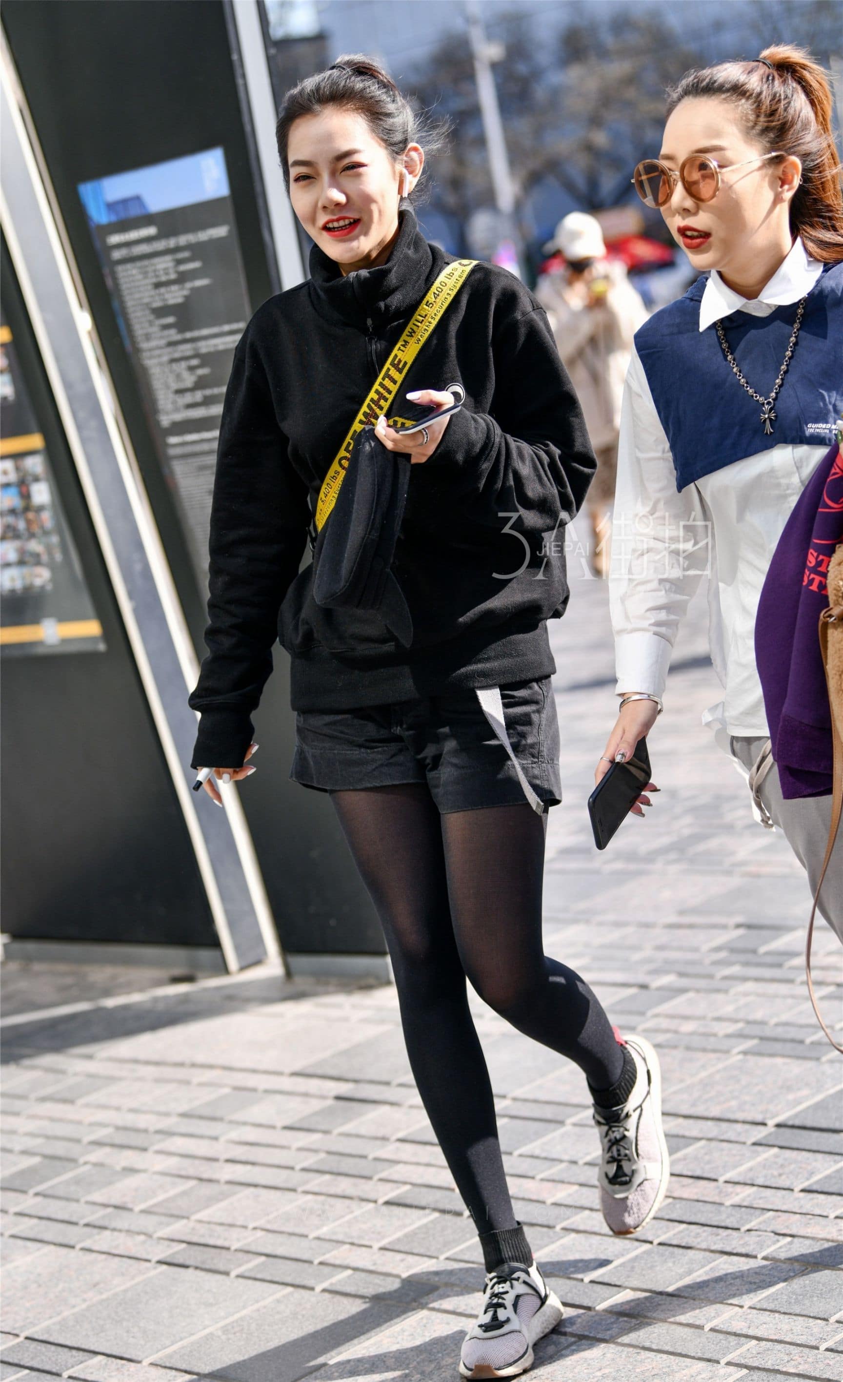 89657-oztoc5lltu2.jpg