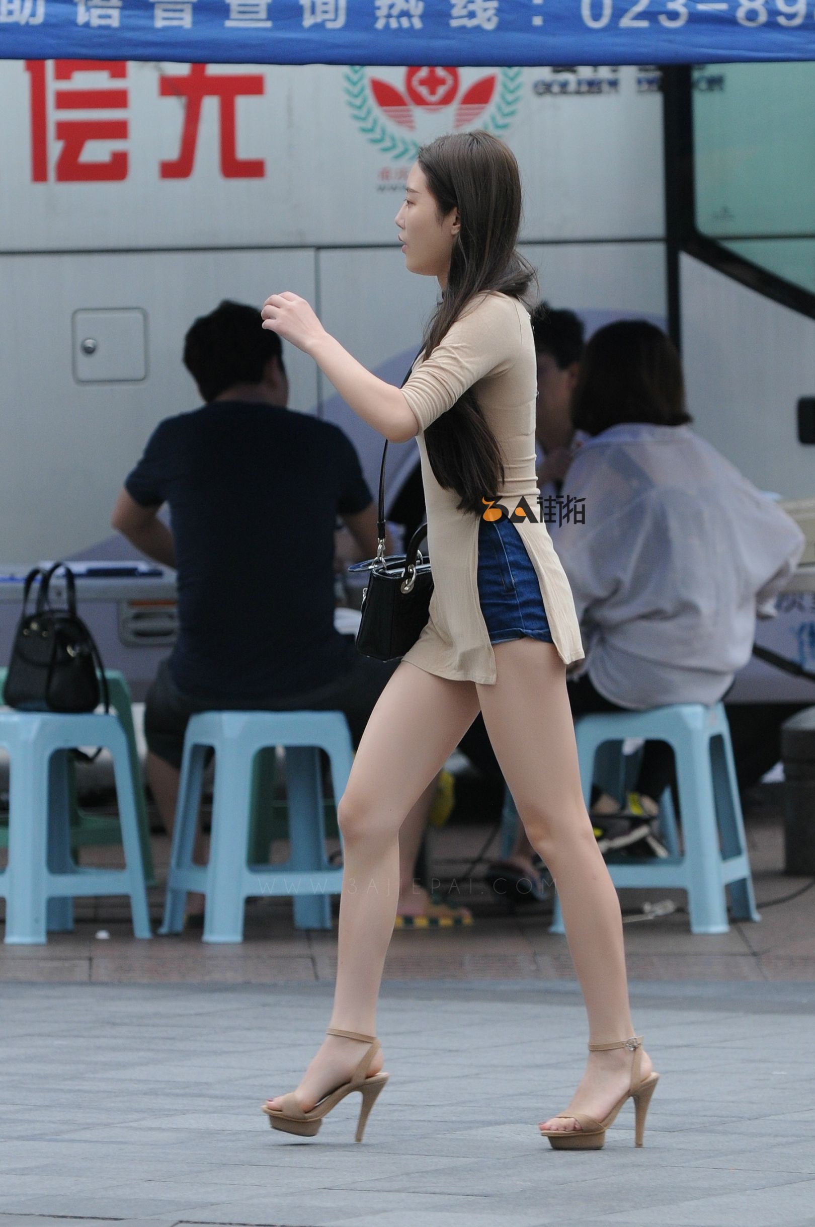 89194-aljguk4bnpb.jpg