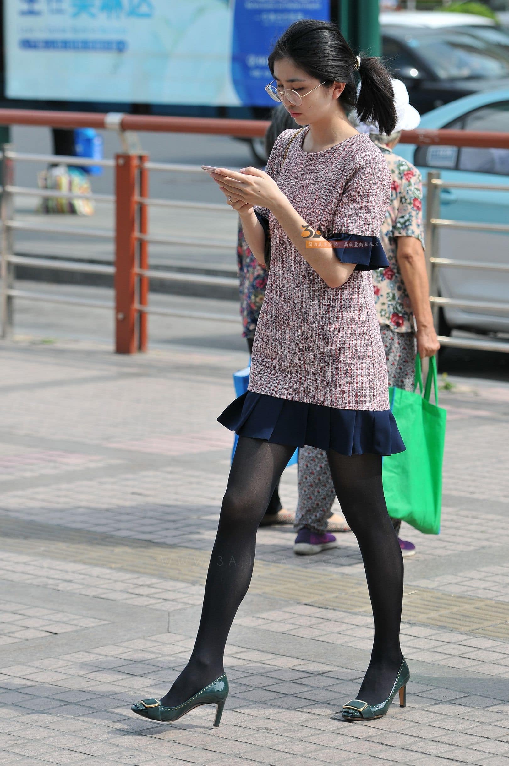 89049-ds2eq43lyjq.jpg
