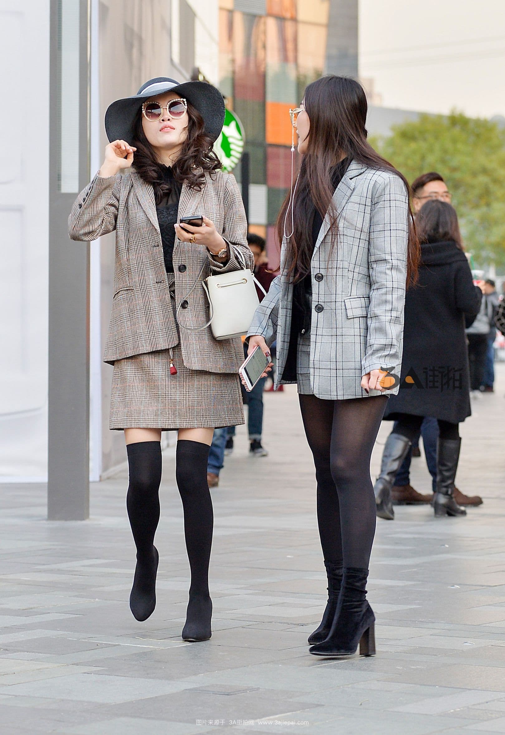 88761-t4khjbc5haa.jpg