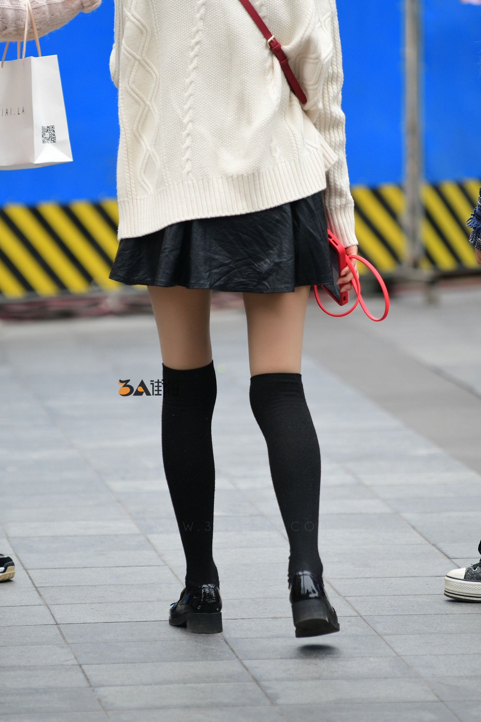 87616-lnsy1vj5wyb.jpg