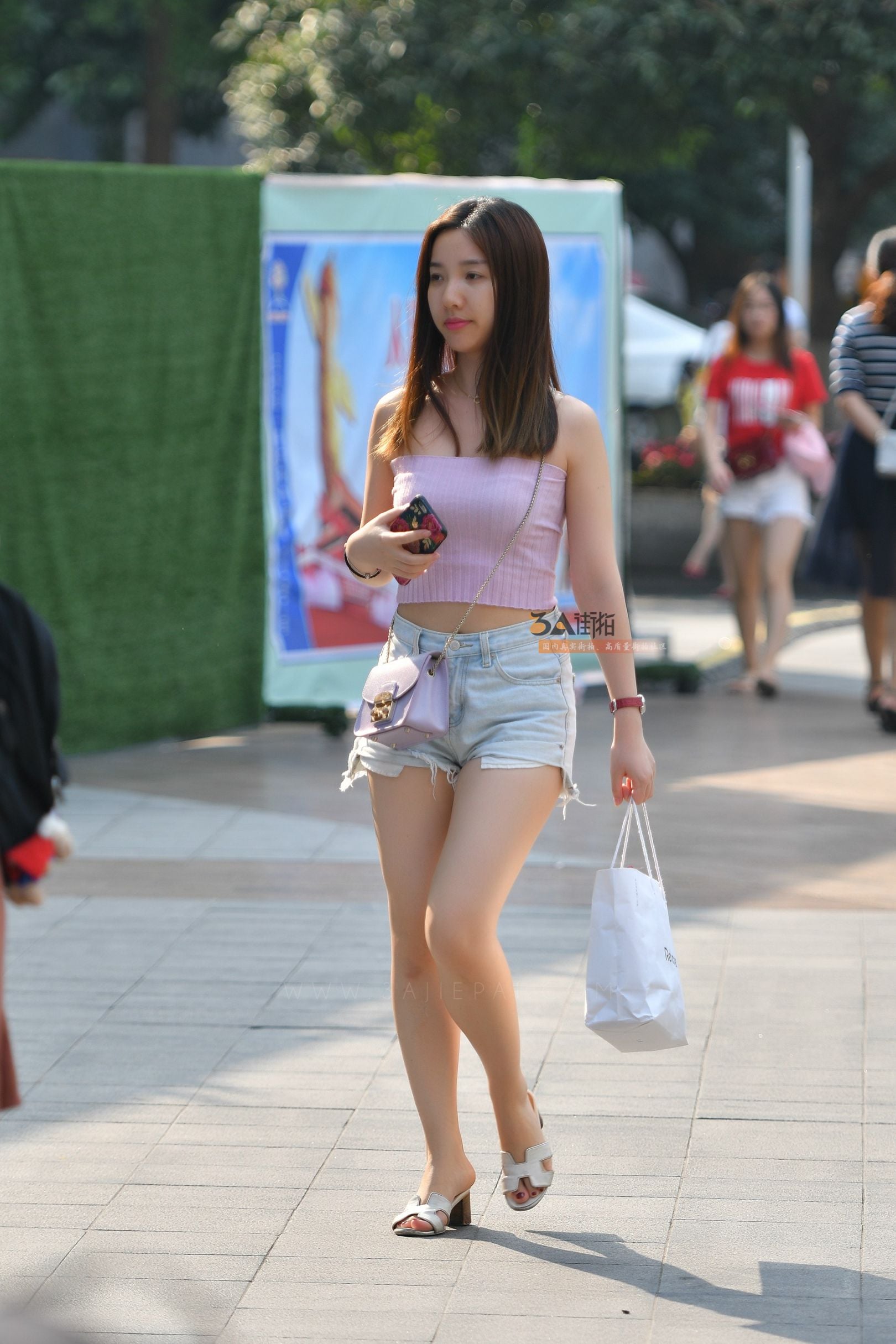 87604-c1b3uoiaudy.jpg