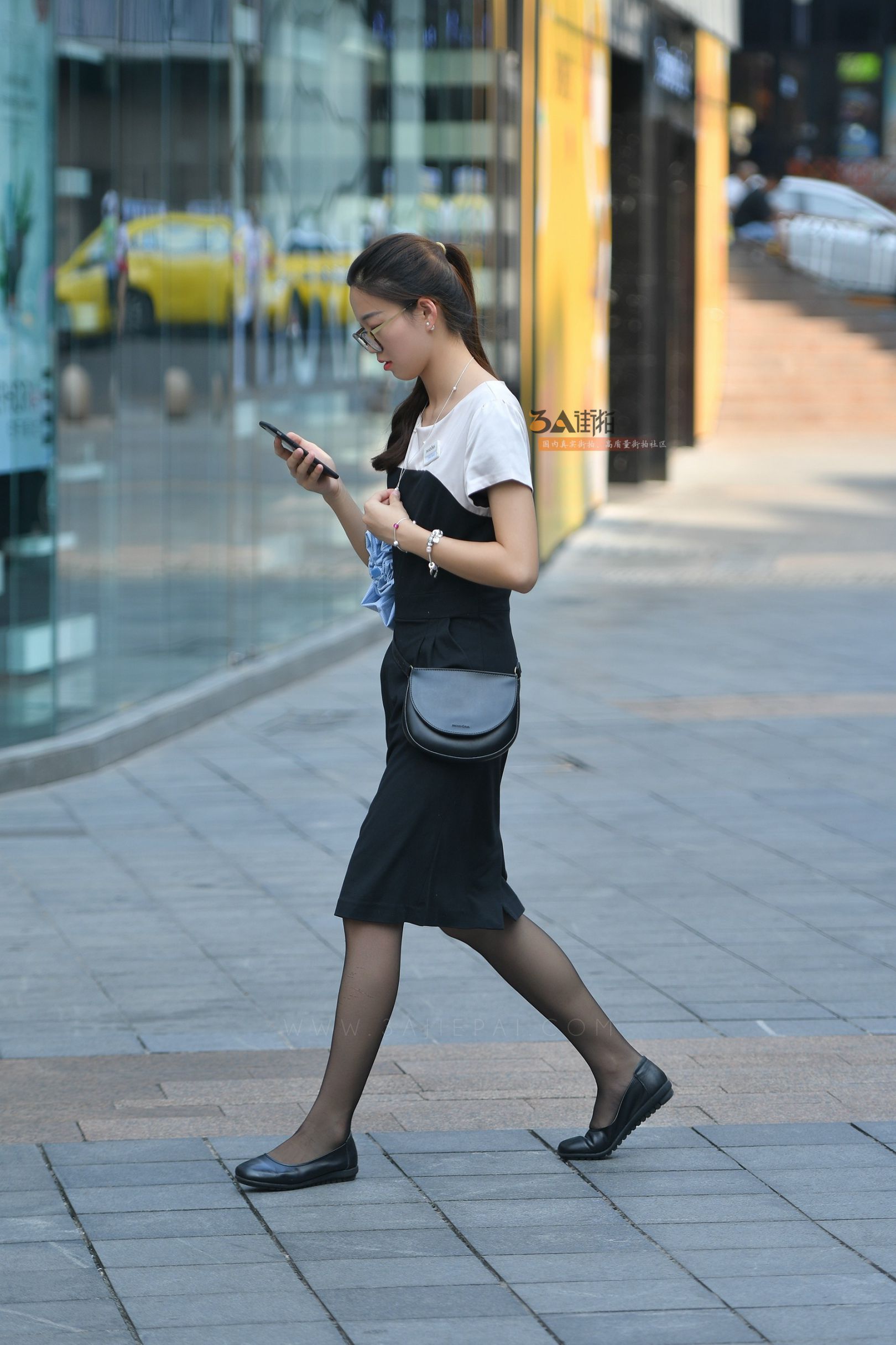 87597-rszpighkf4s.jpg