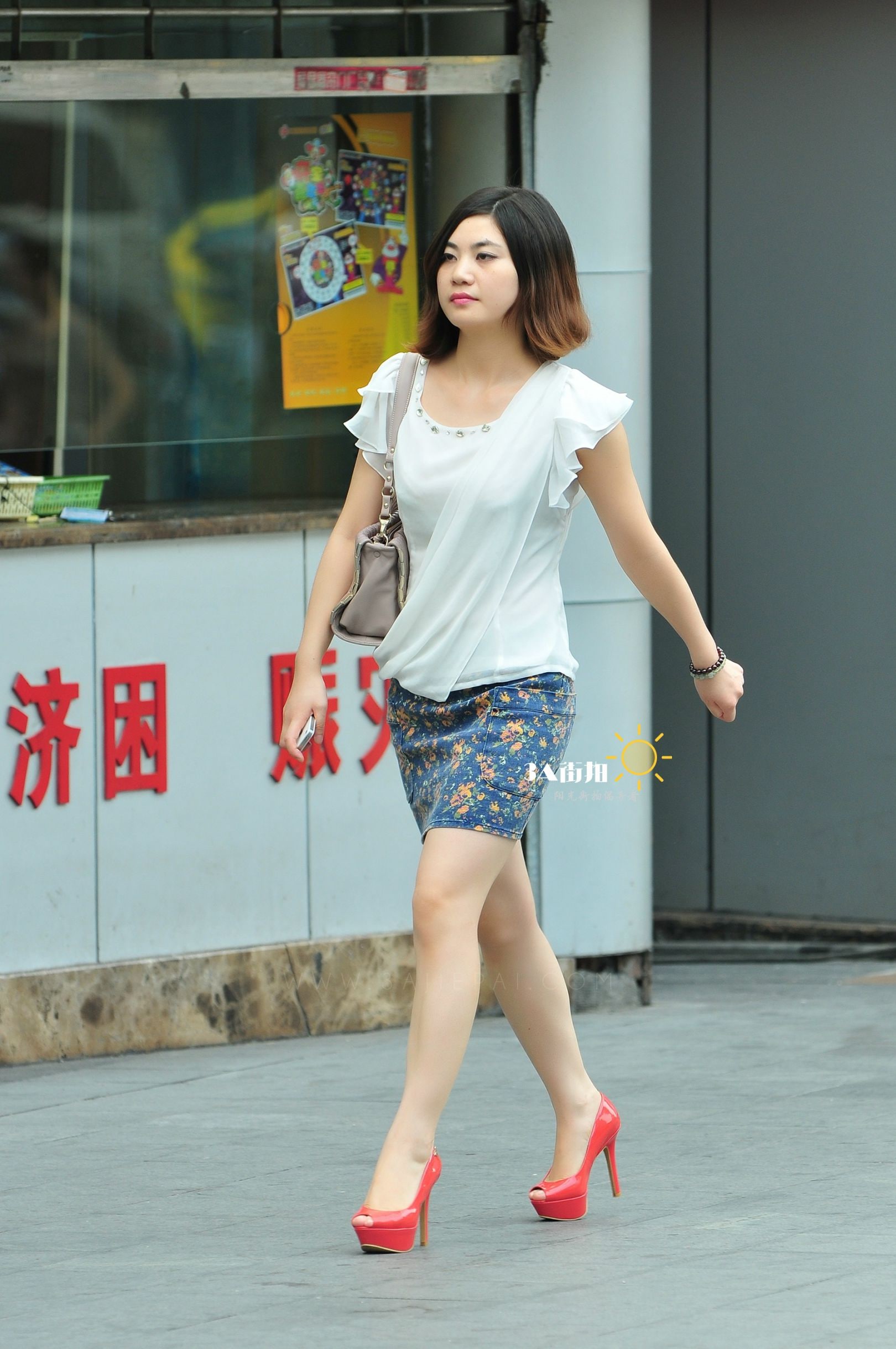 87475-ntctvvmwc5t.jpg