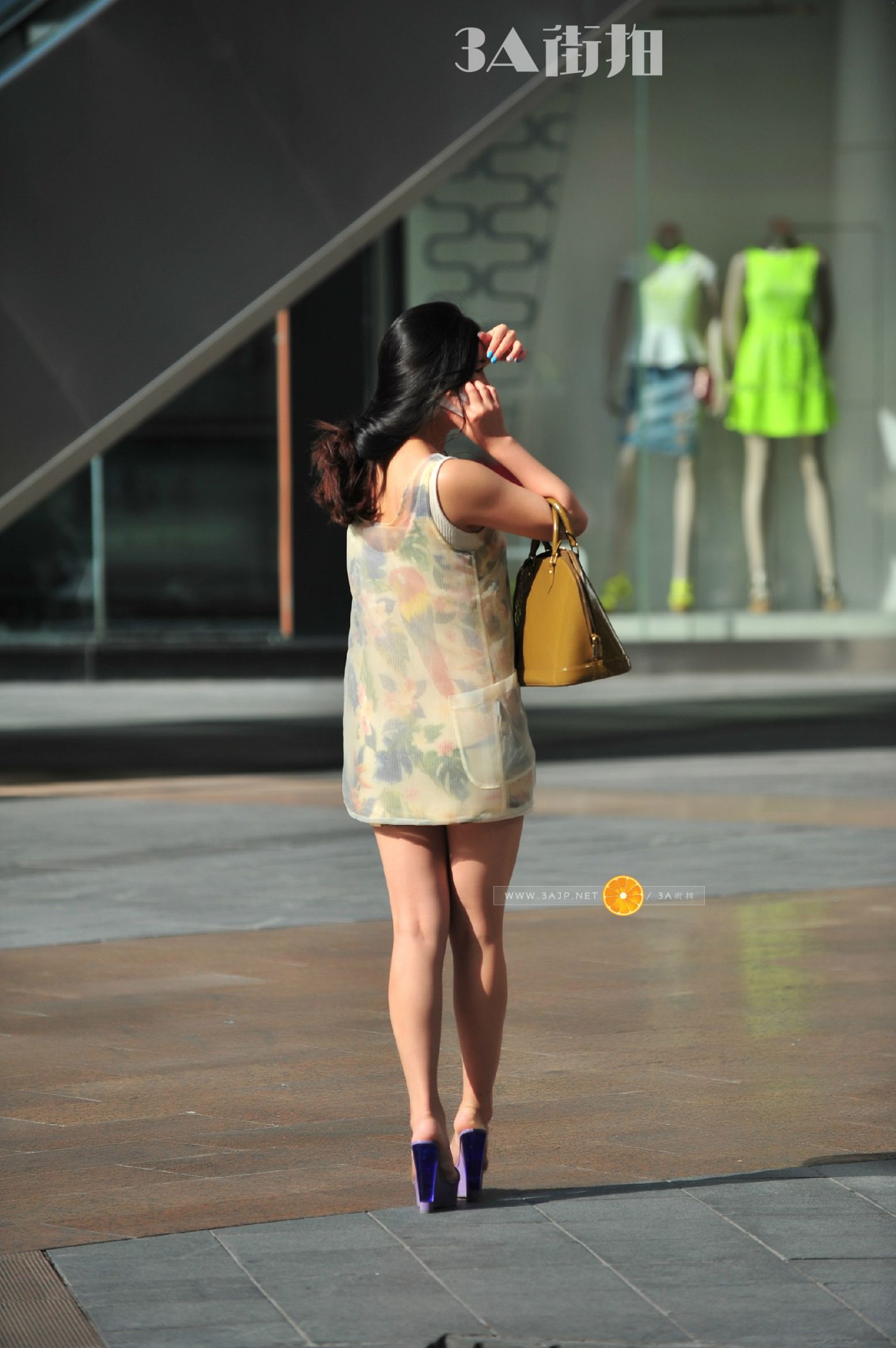 86880-x22in1c3t0k.jpg