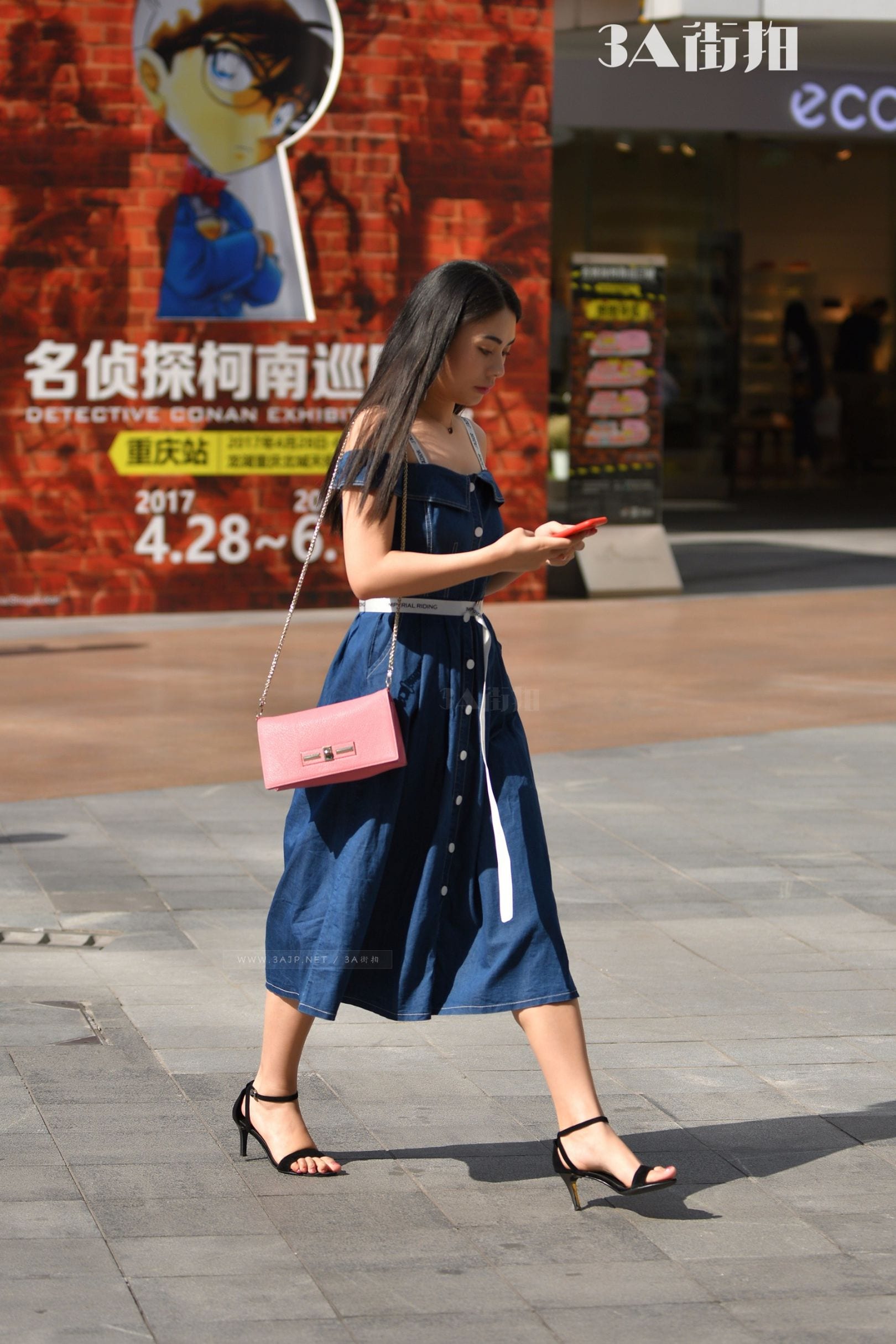 86718-yiy13luxyq2.jpg