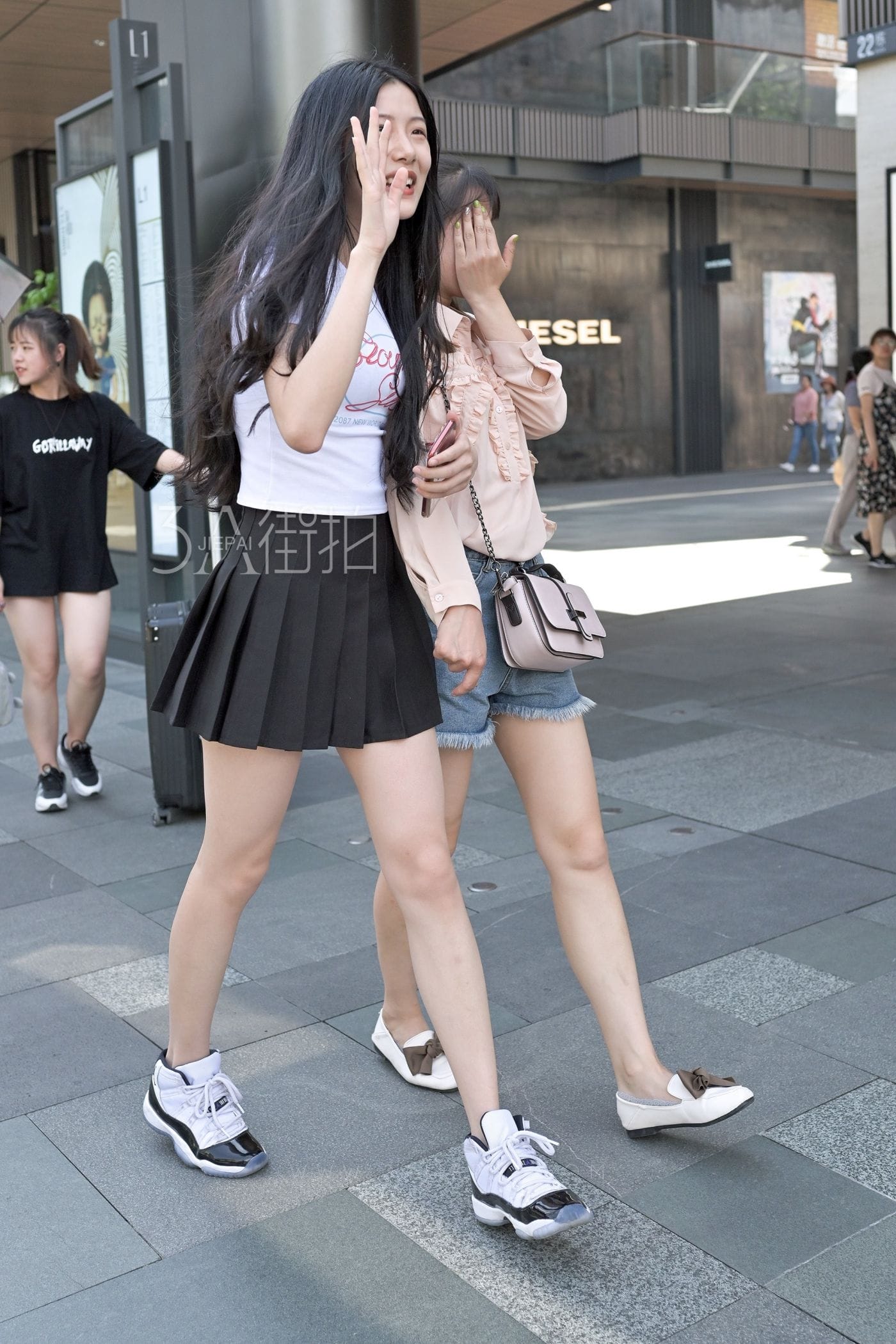 86409-dm2j1wjjylb.jpg