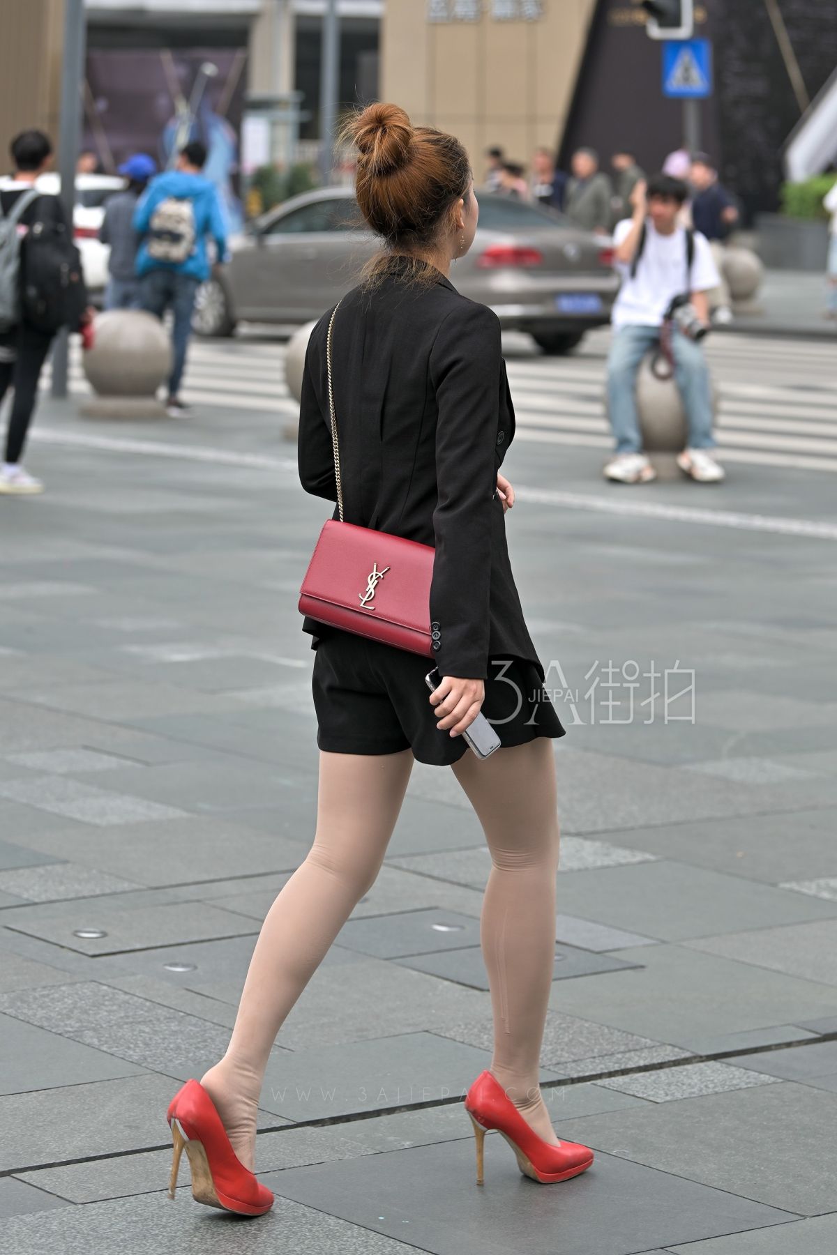 86395-sejf1llak1u.jpg
