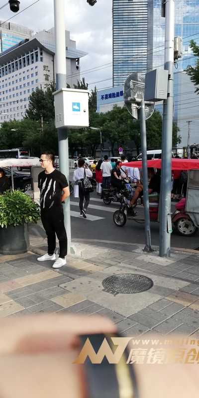 28113-5bpha1urldb.jpg