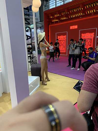 30516-esrrc3gtv2e.jpg