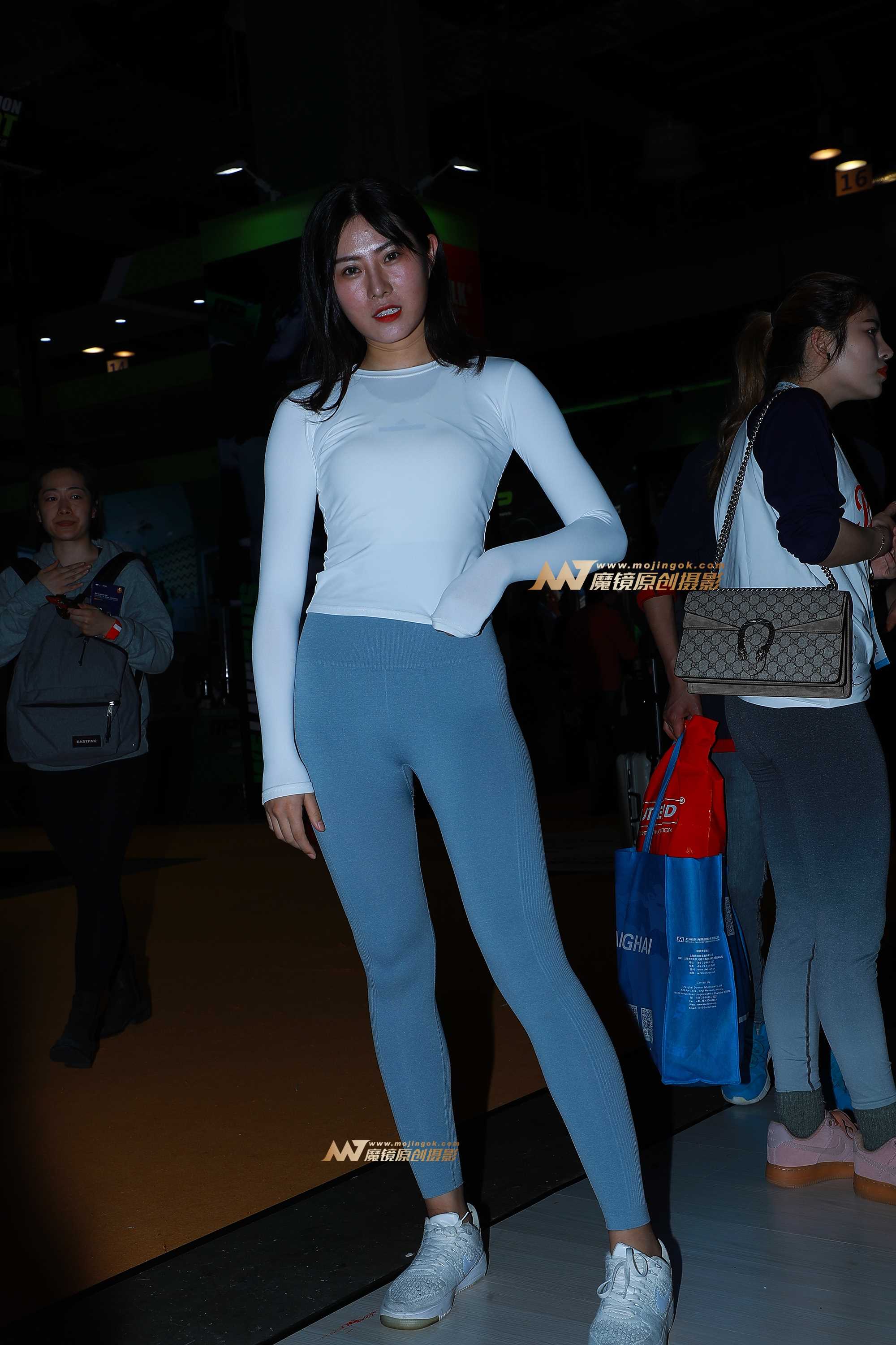 23743-dpr4qf1wzad.jpg