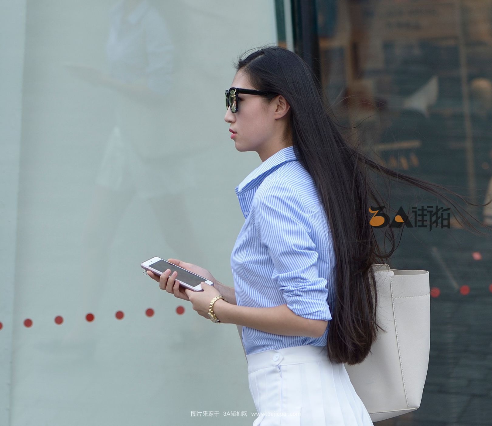 105564-xzo5nb4ujsn.jpg