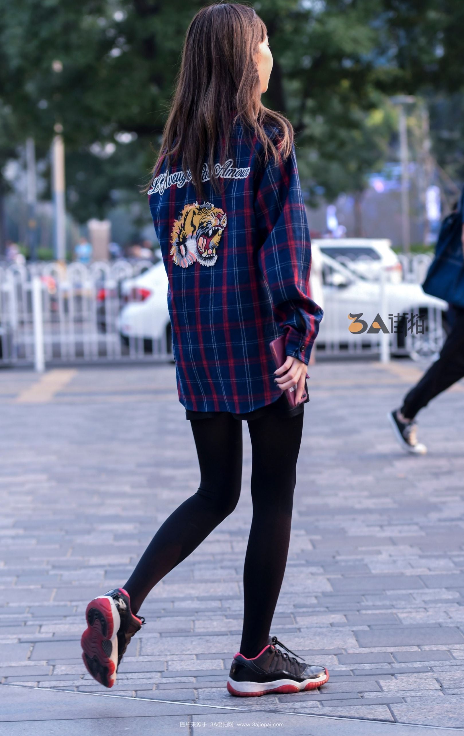 105542-syt5a5mk4mk.jpg