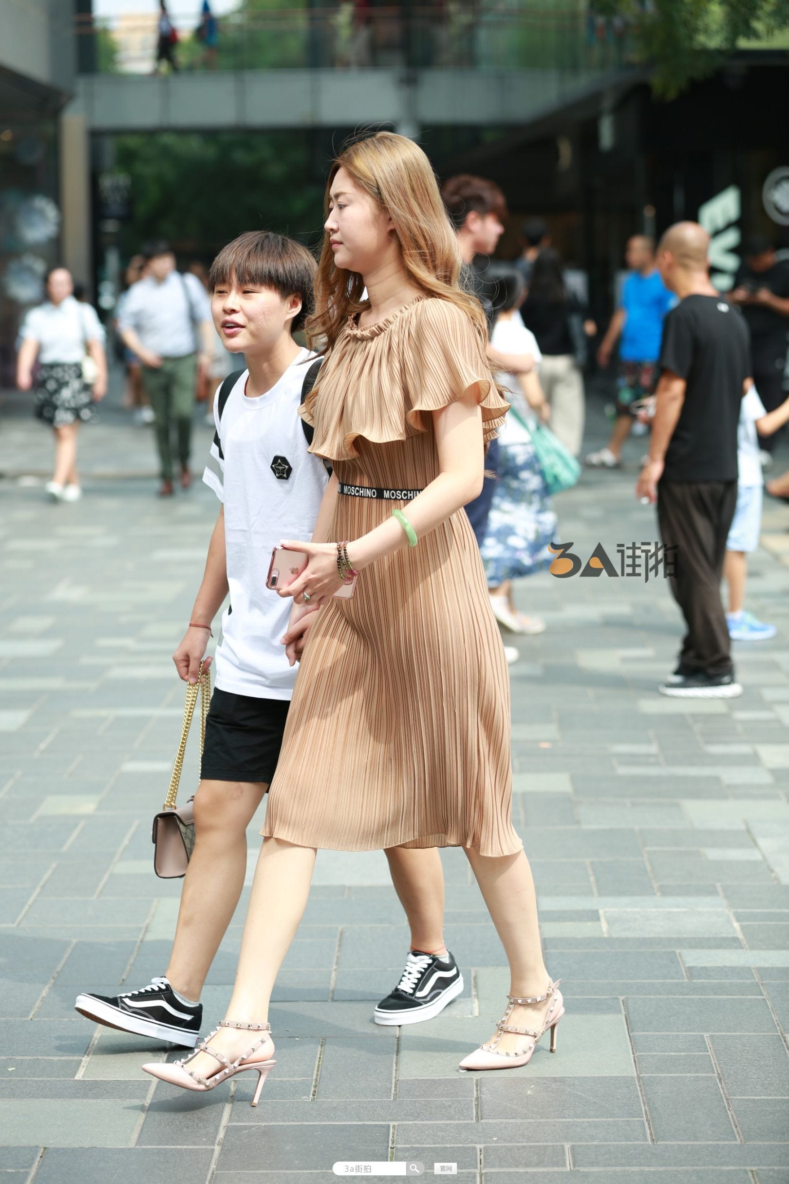 105766-3r2t5pnzaeh.jpg