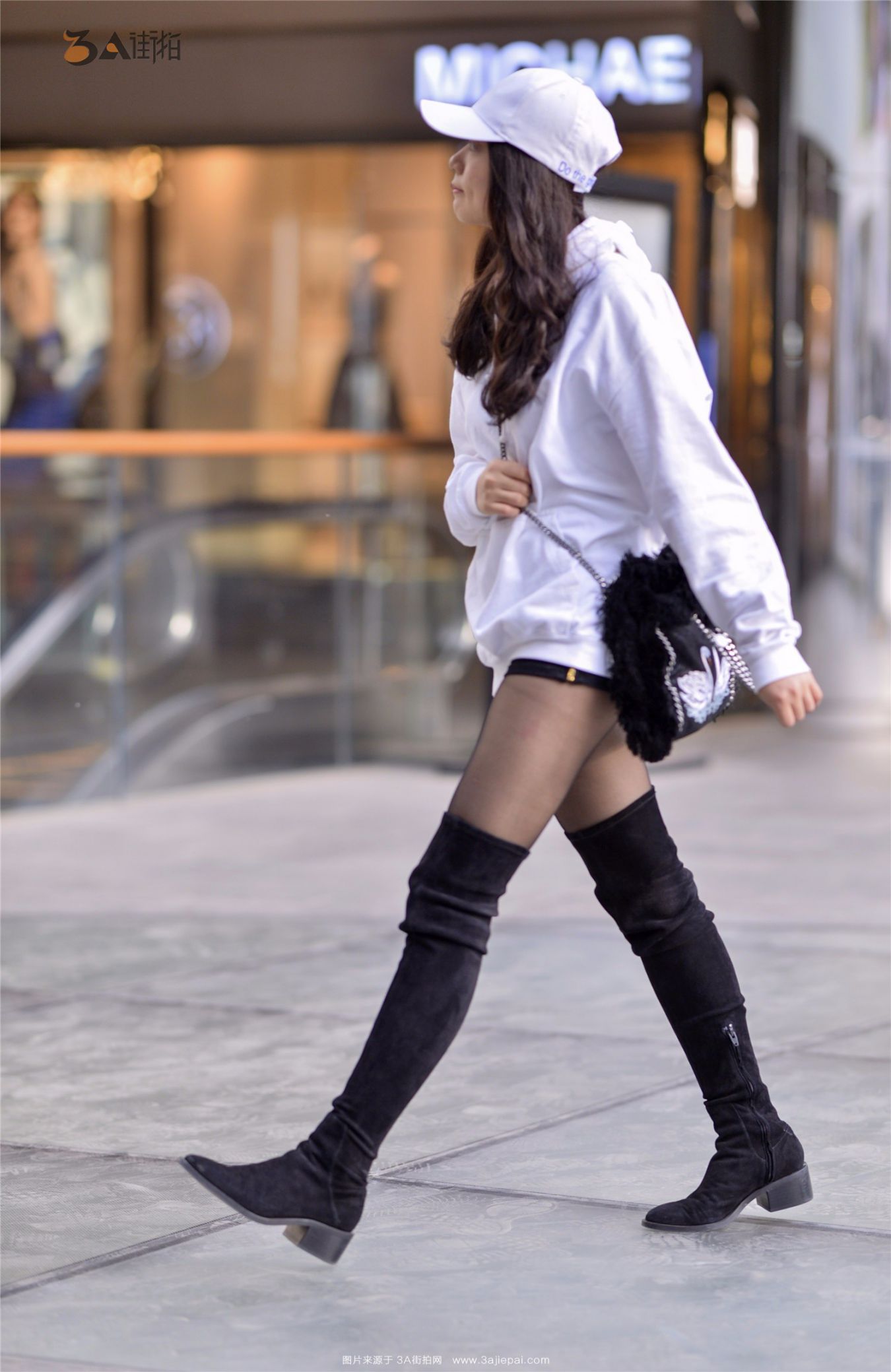 107242-uj2rx1jpam2.jpg