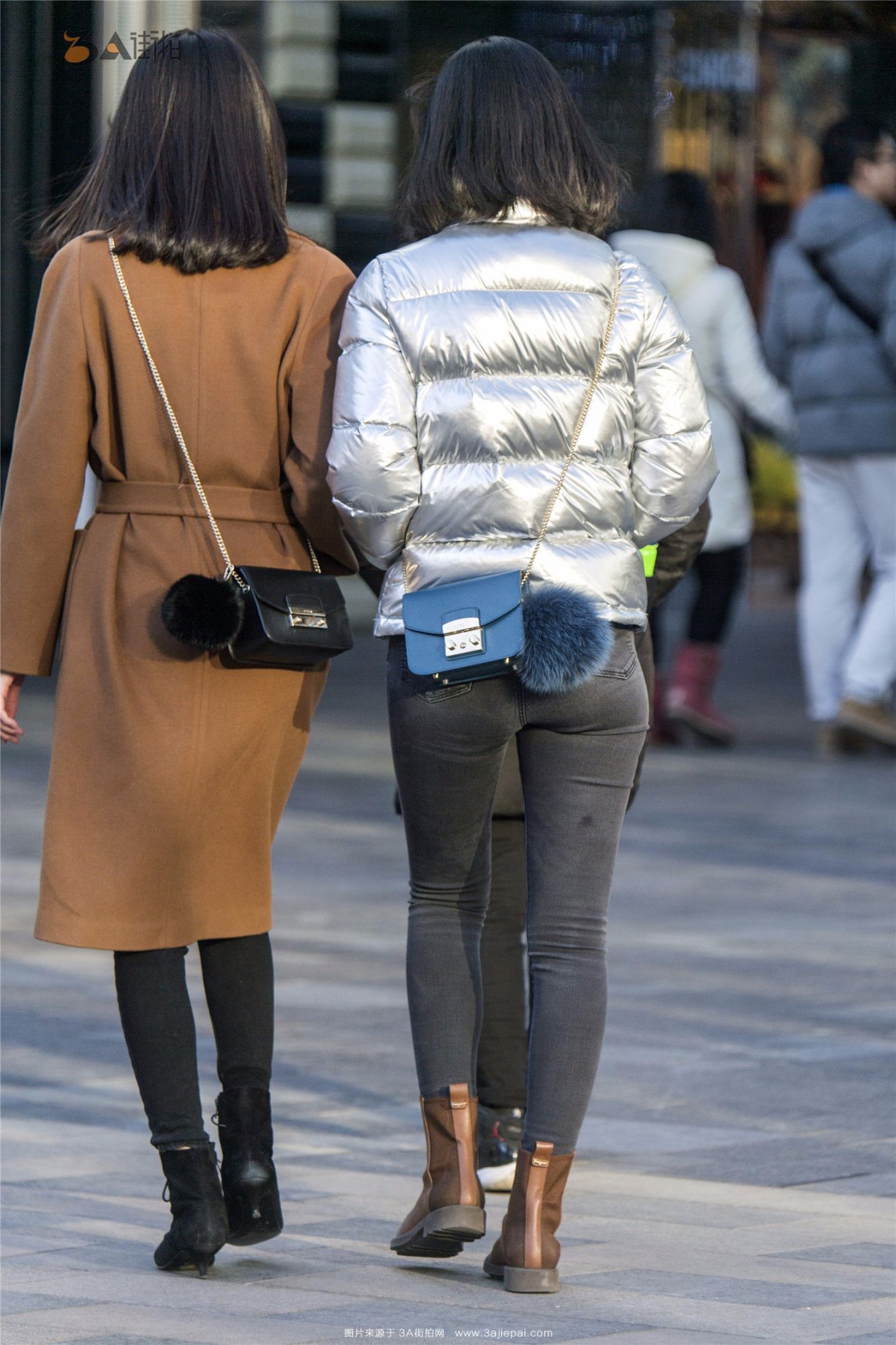 107739-yb04uivmy3a.jpg