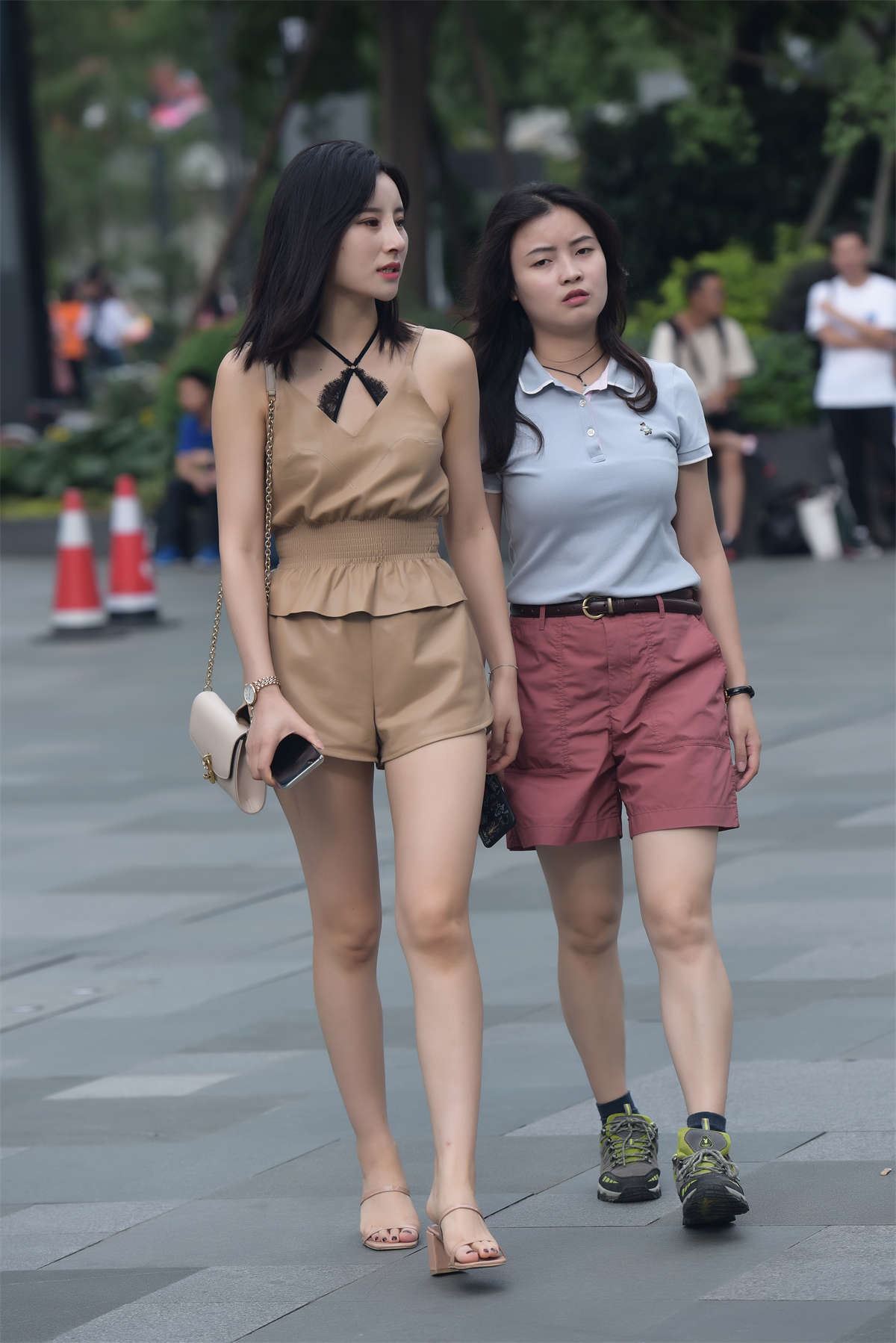 38761-iuca3eps1dn.jpg