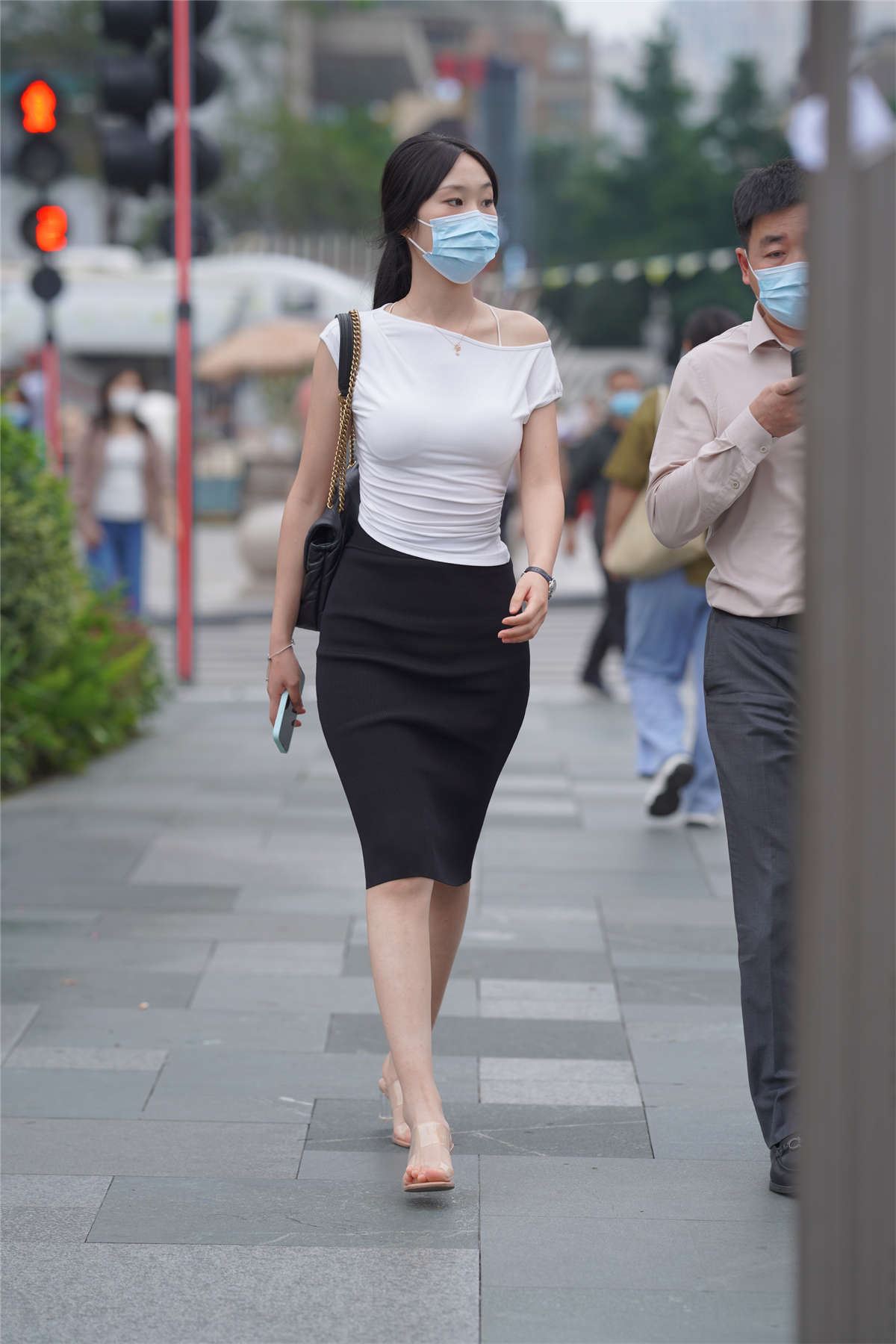 38170-bhm5hkfahp2.jpg