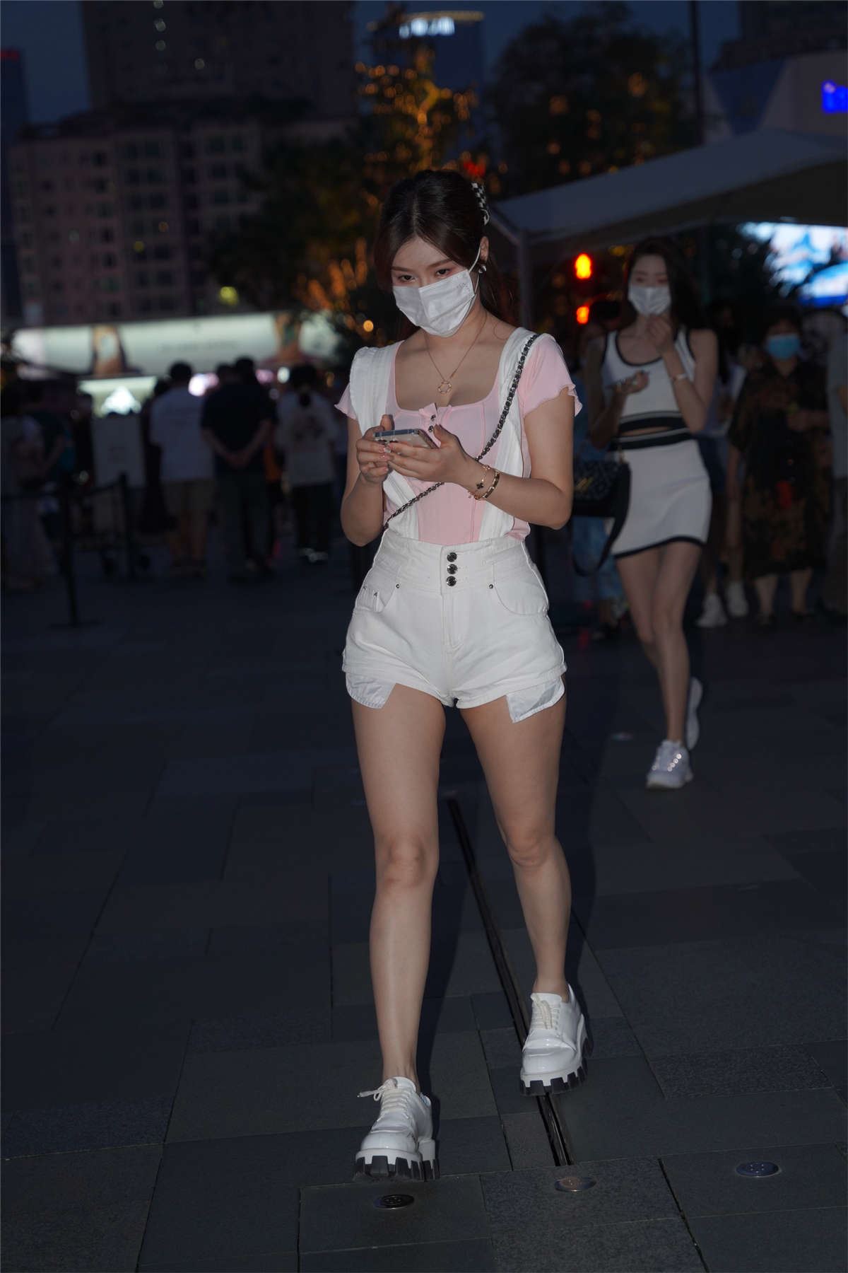 37765-uflxqgqjgeq.jpg