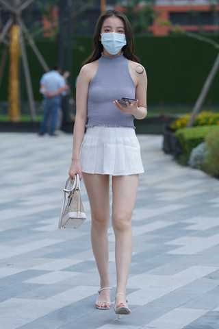 13286-x551low1gxc.jpg
