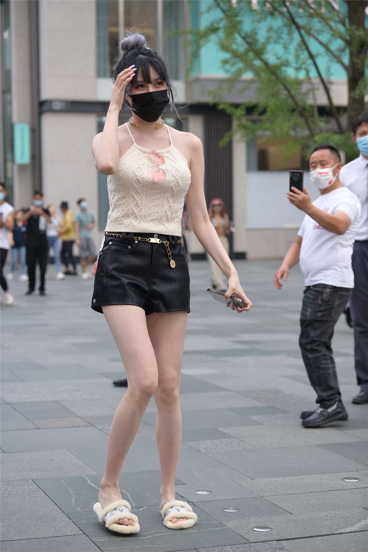 37611-aawijhanyew.jpg