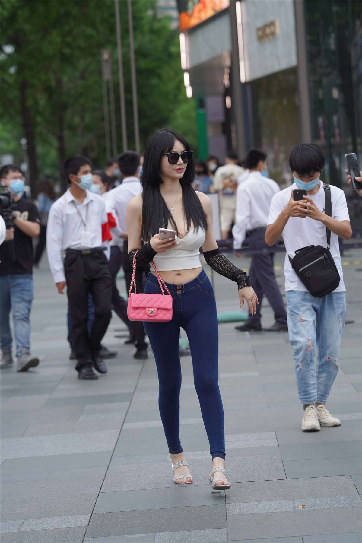 37462-h0cpdsv1w1x.jpg