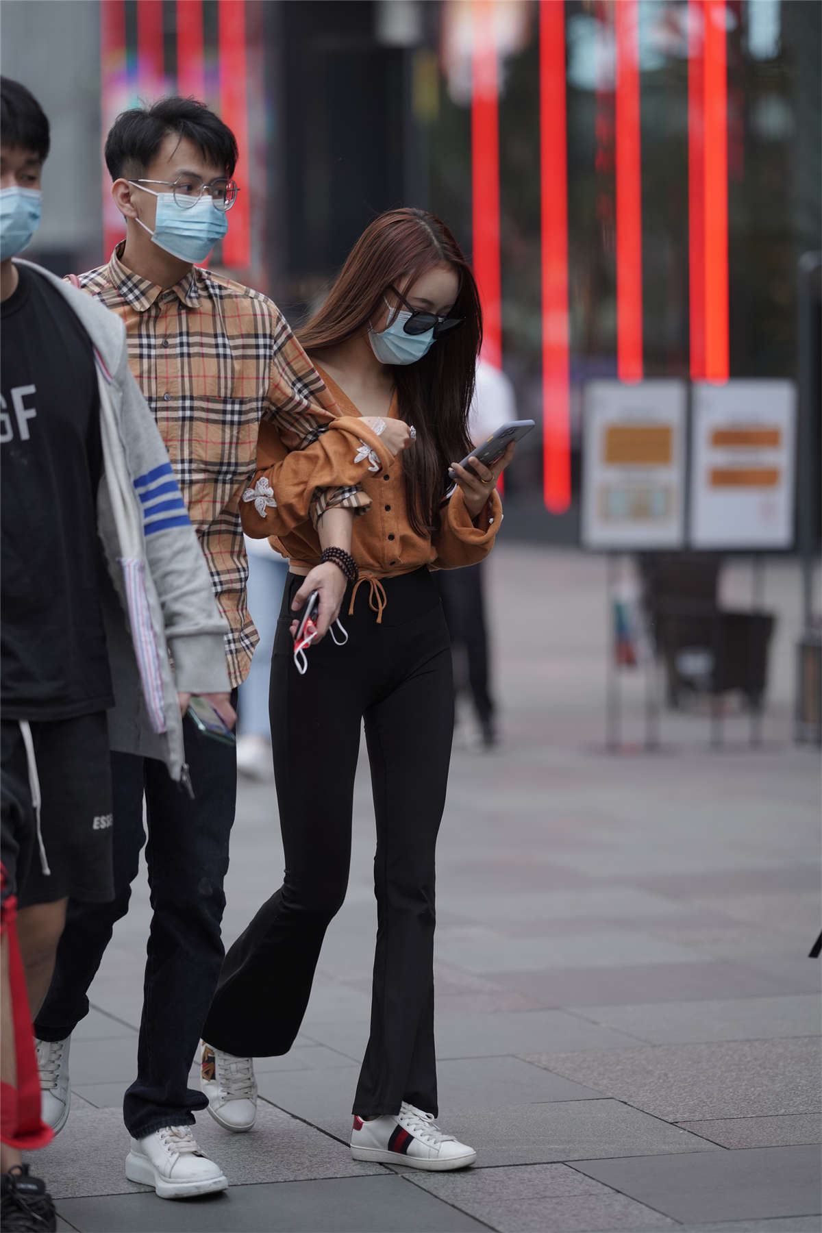 37346-thomcj40aj1.jpg