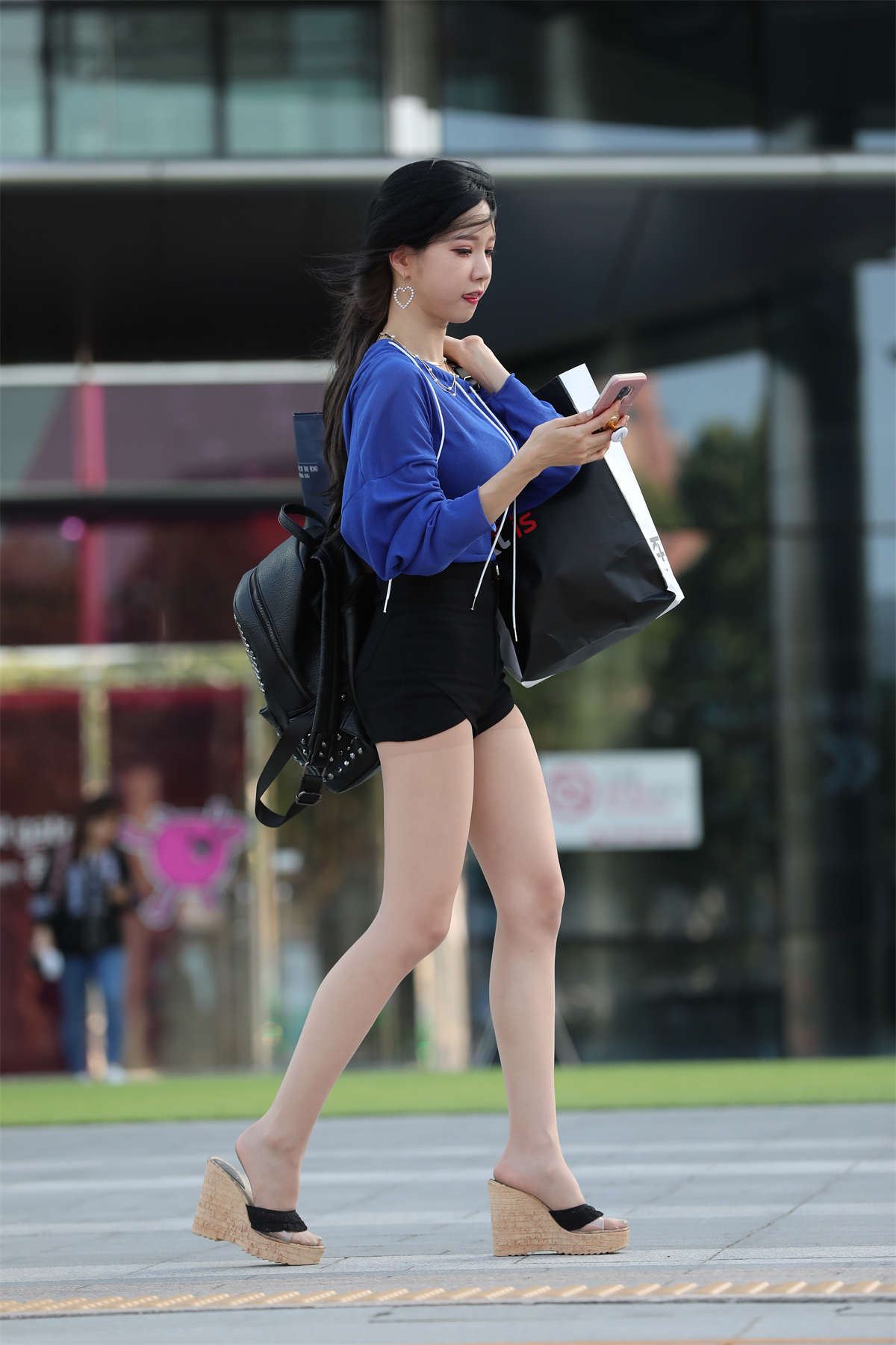 37281-hvt5p1s44j1.jpg