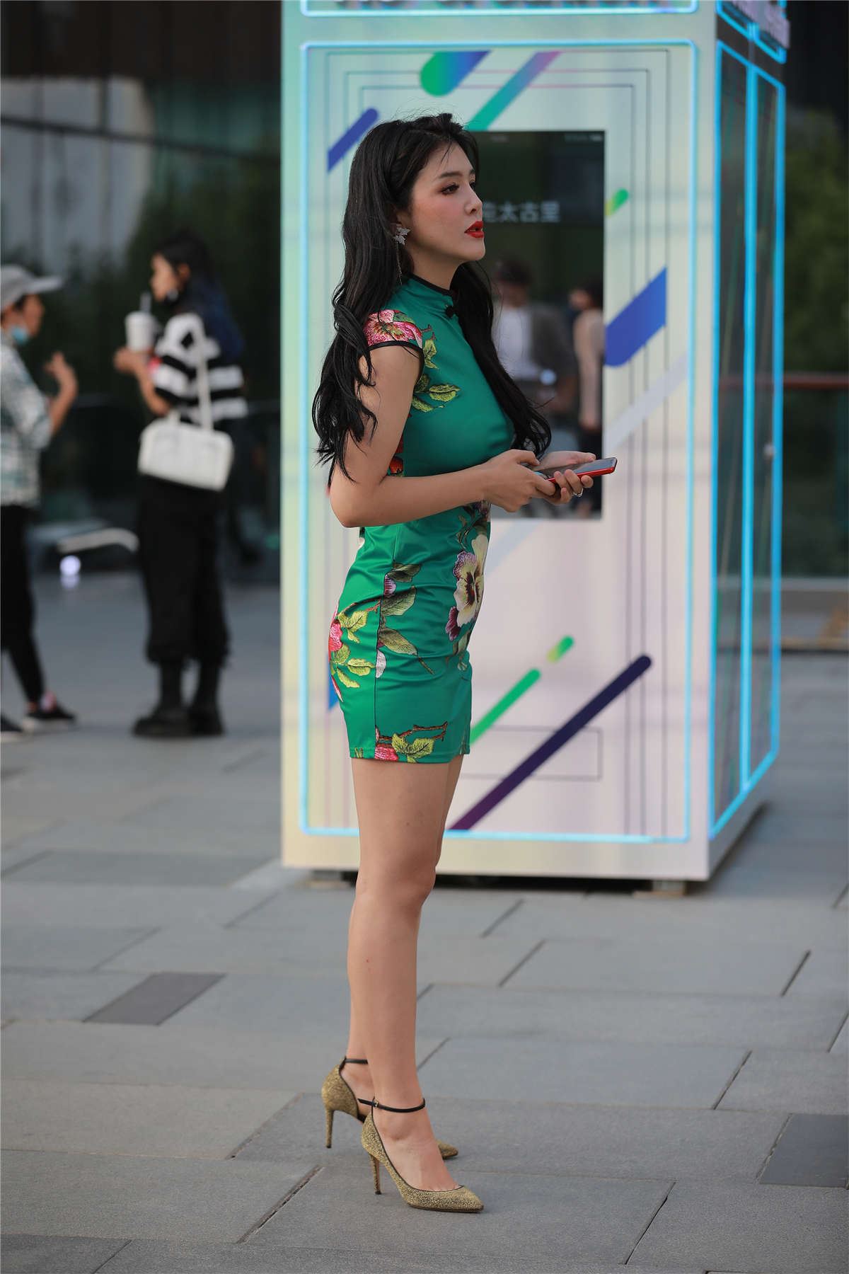 37460-iwovolxtaip.jpg
