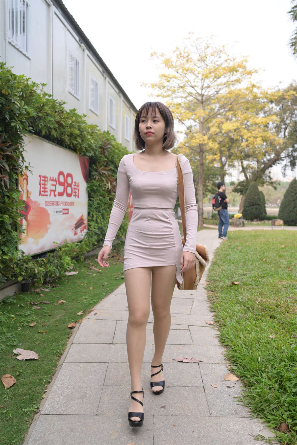 36878-pt2zcw24doy.jpg