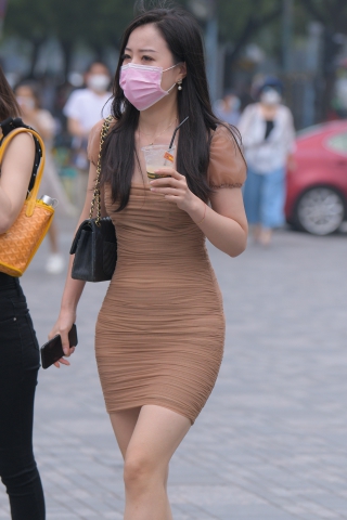 12409-3cneglaxypl.jpg