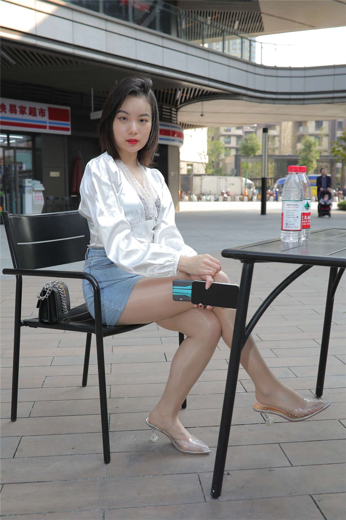 36546-4tahd3pr4aw.jpg