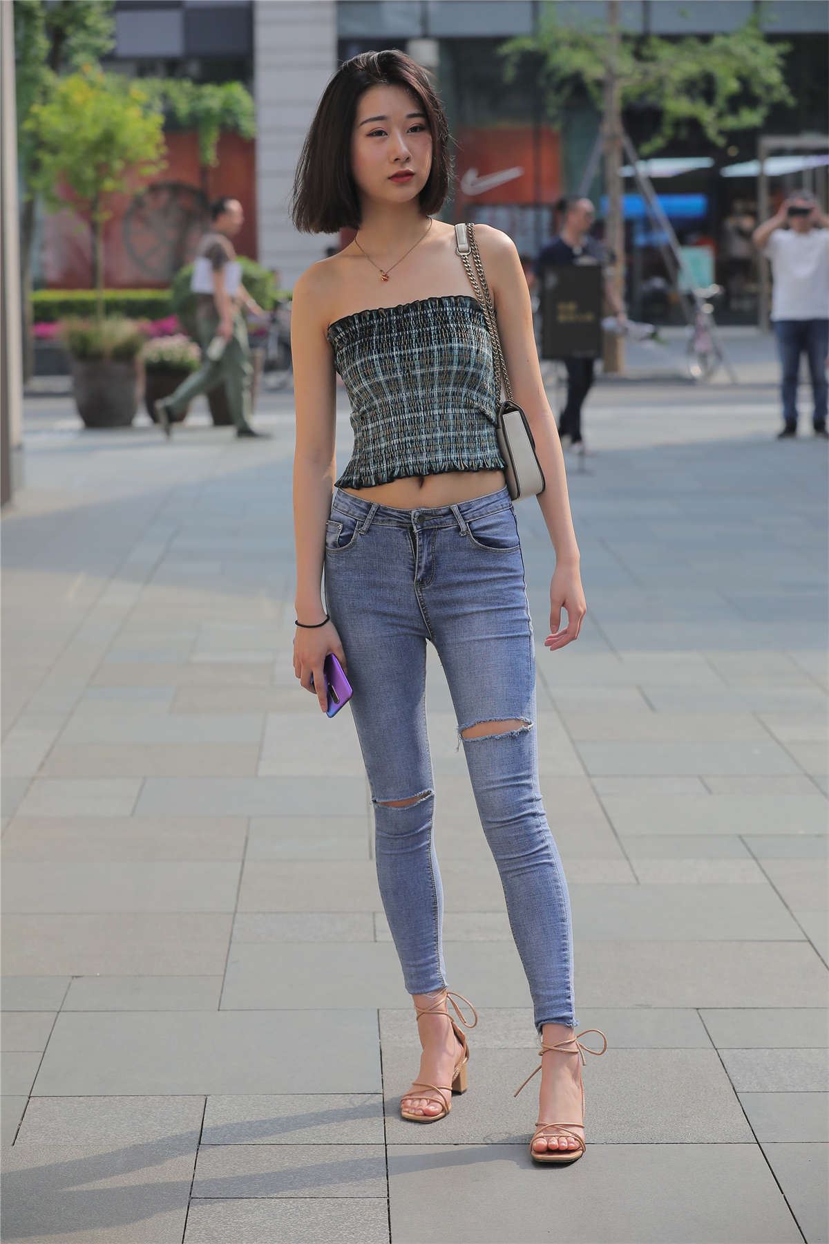 158924-b1gdqmm0whp.jpg