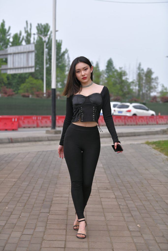 84261-qd1ylz4esq0.jpg
