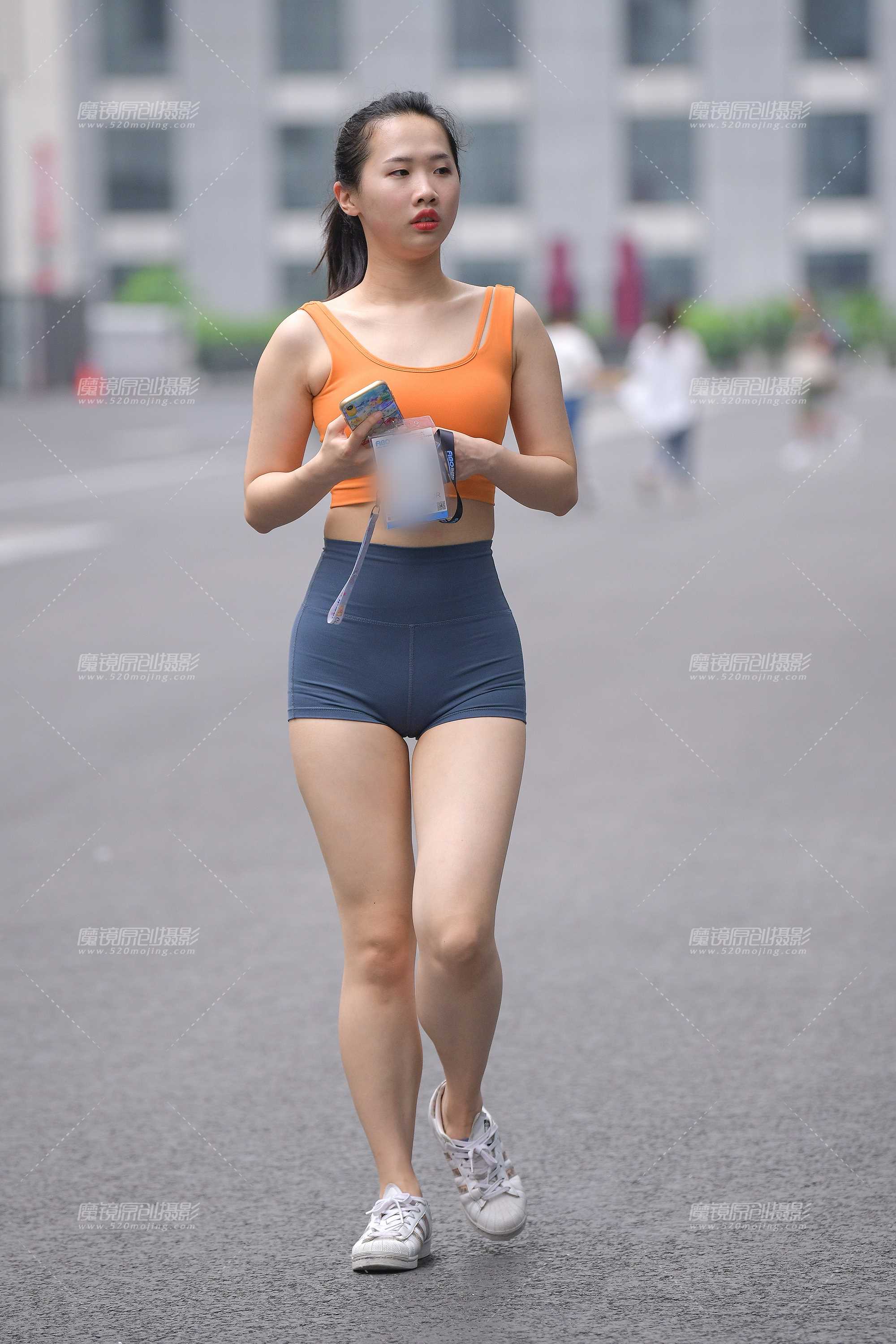 32774-ygspzyaval5.jpg