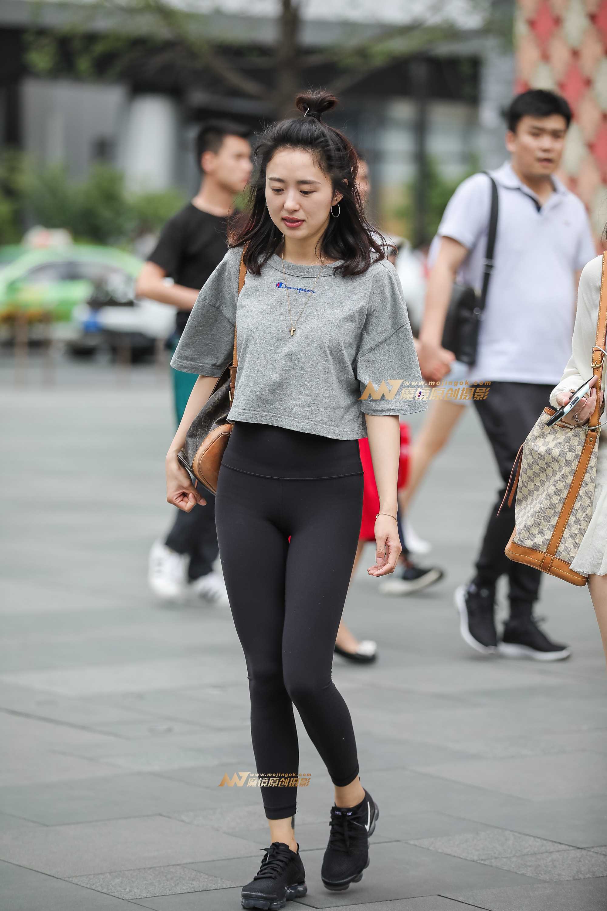 23123-bdqhql430rw.jpg