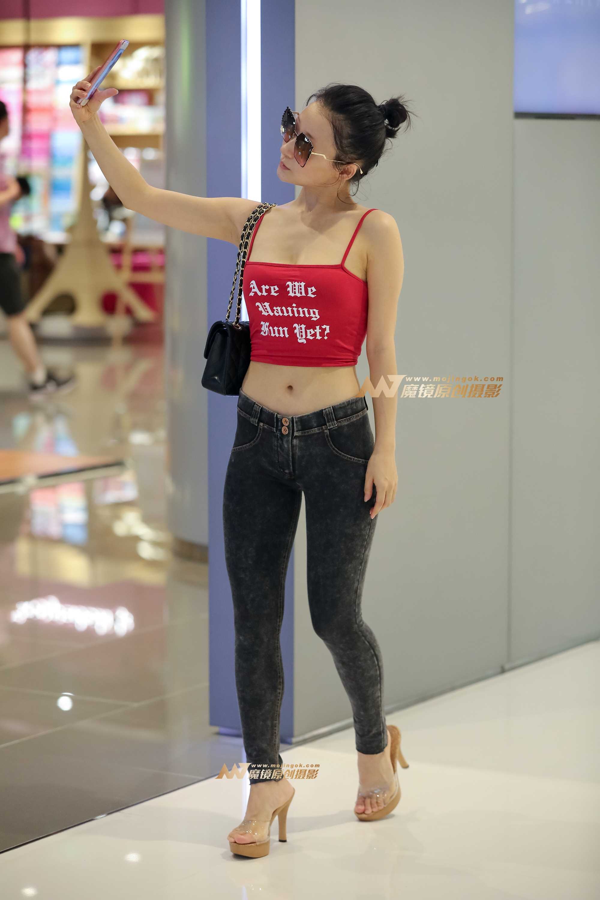 25077-03jagab3iup.jpg