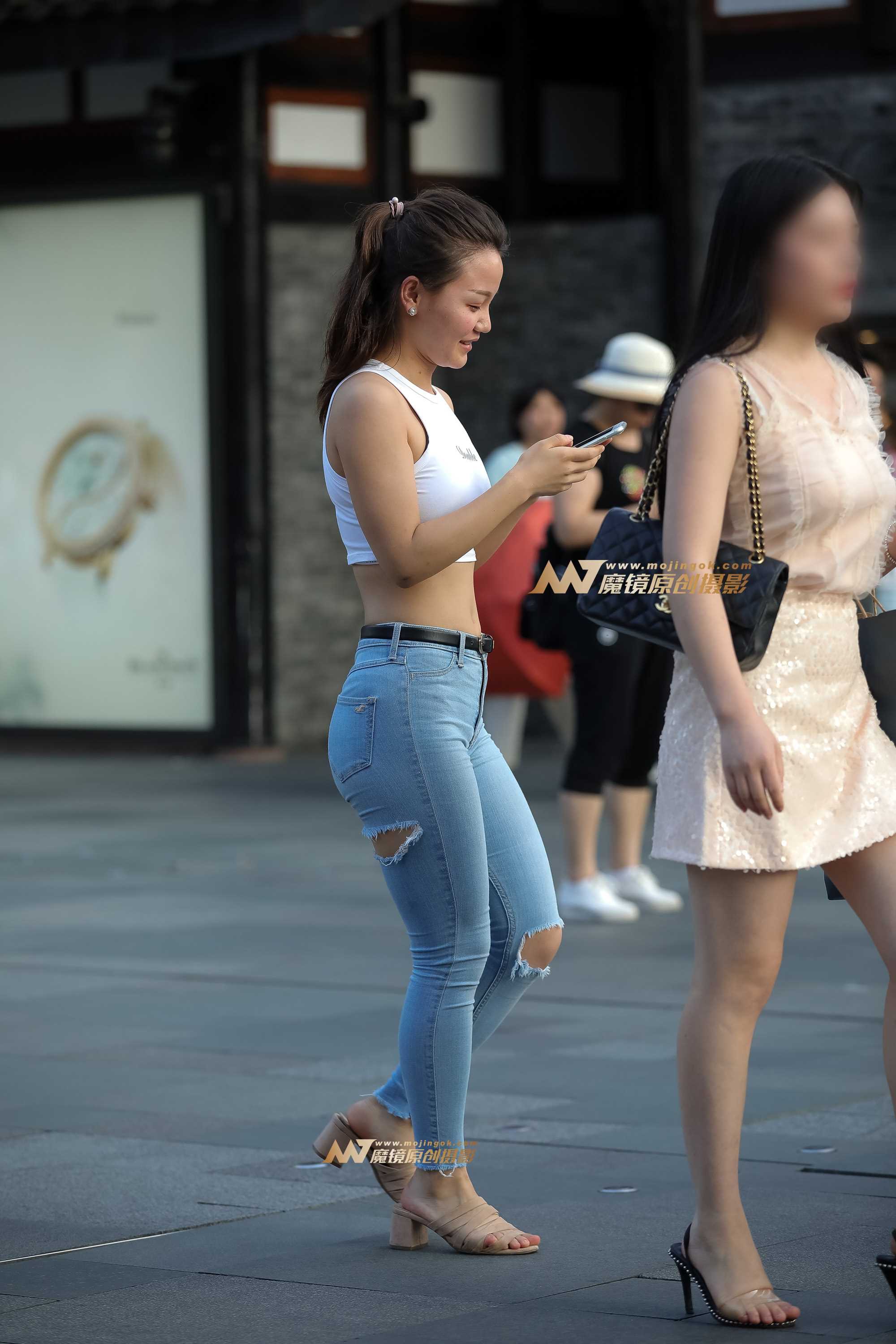 25584-gl0vo3nebcg.jpg