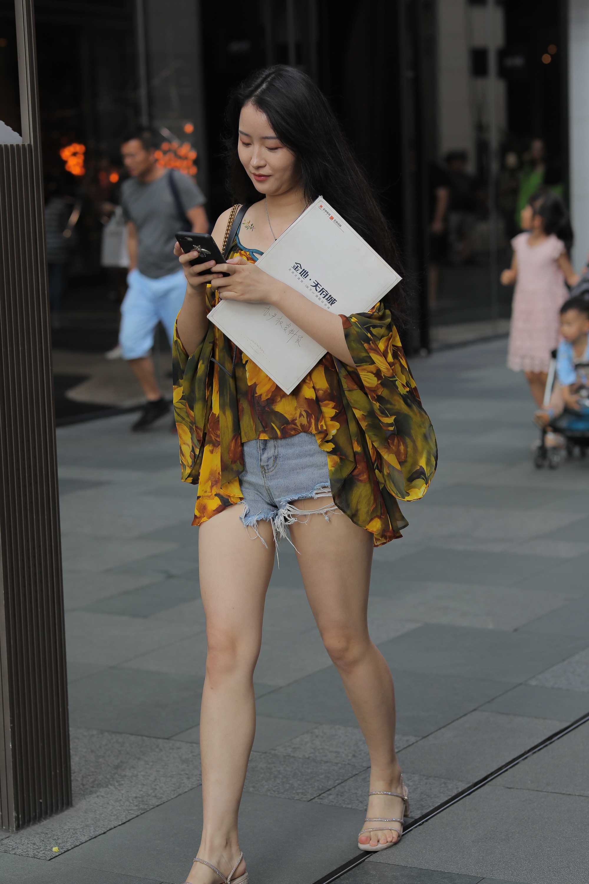 35303-3okeu5ut51o.jpg
