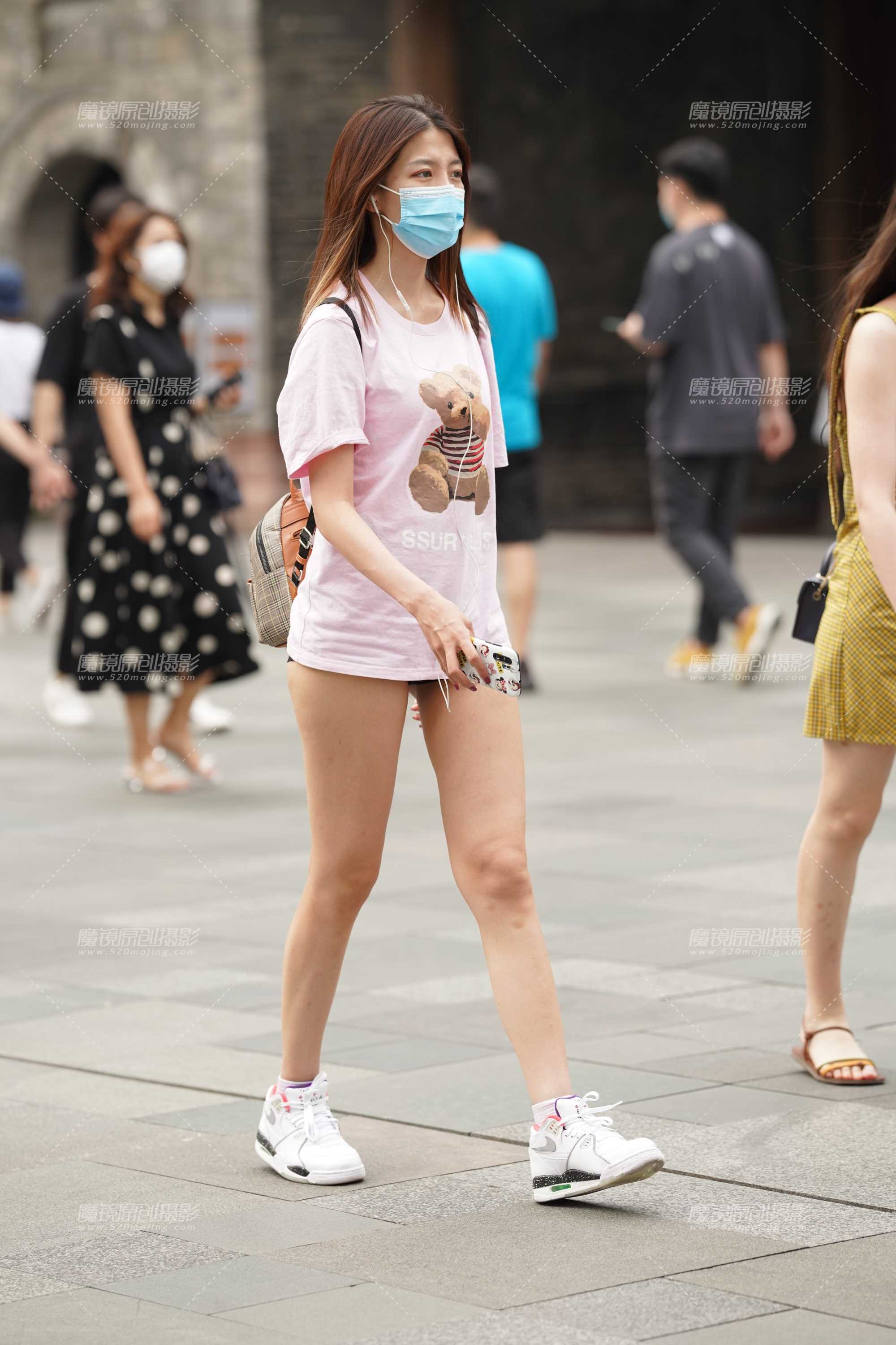 37687-qm32u4mr1le.jpg