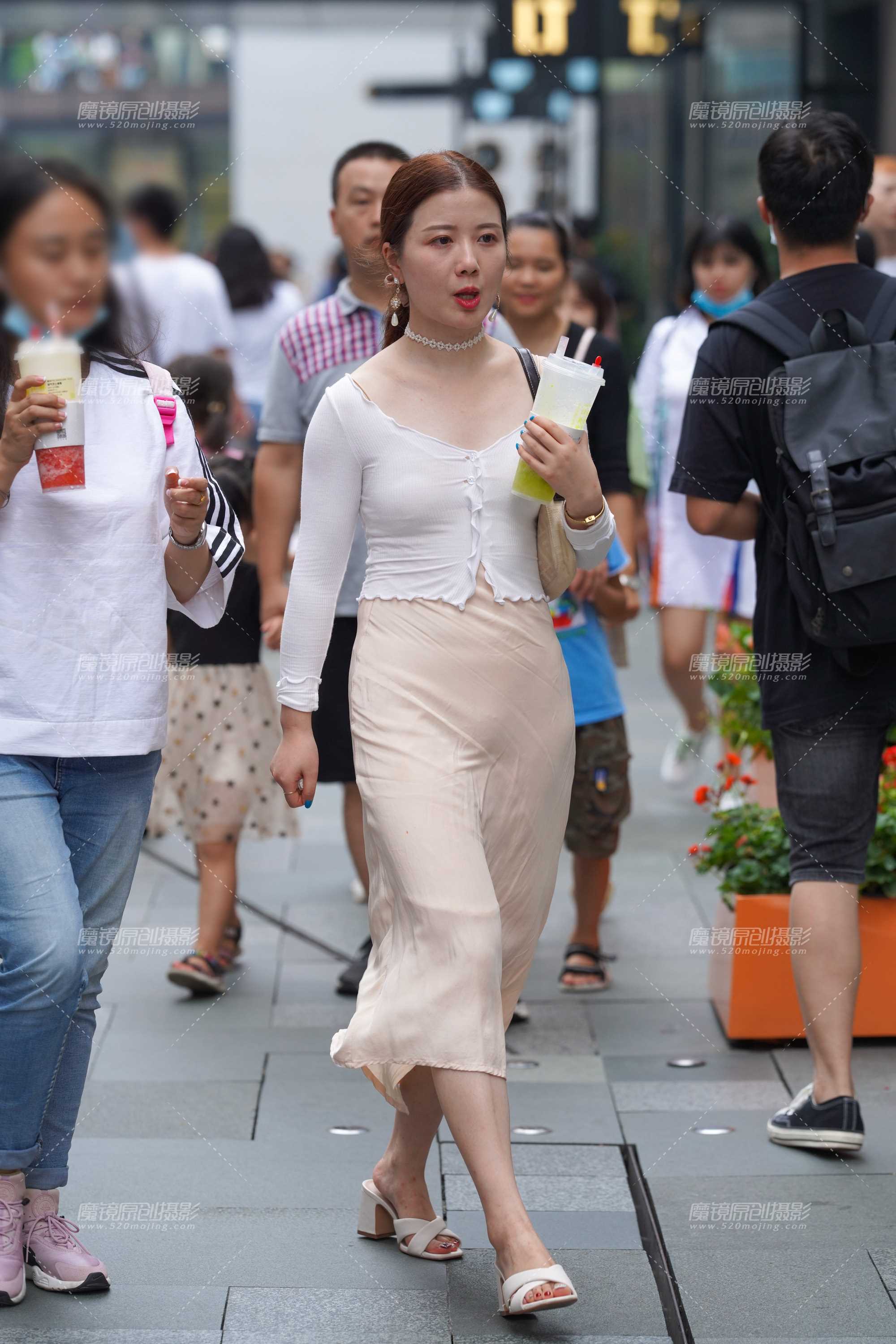 39810-b2kbuanaxko.jpg