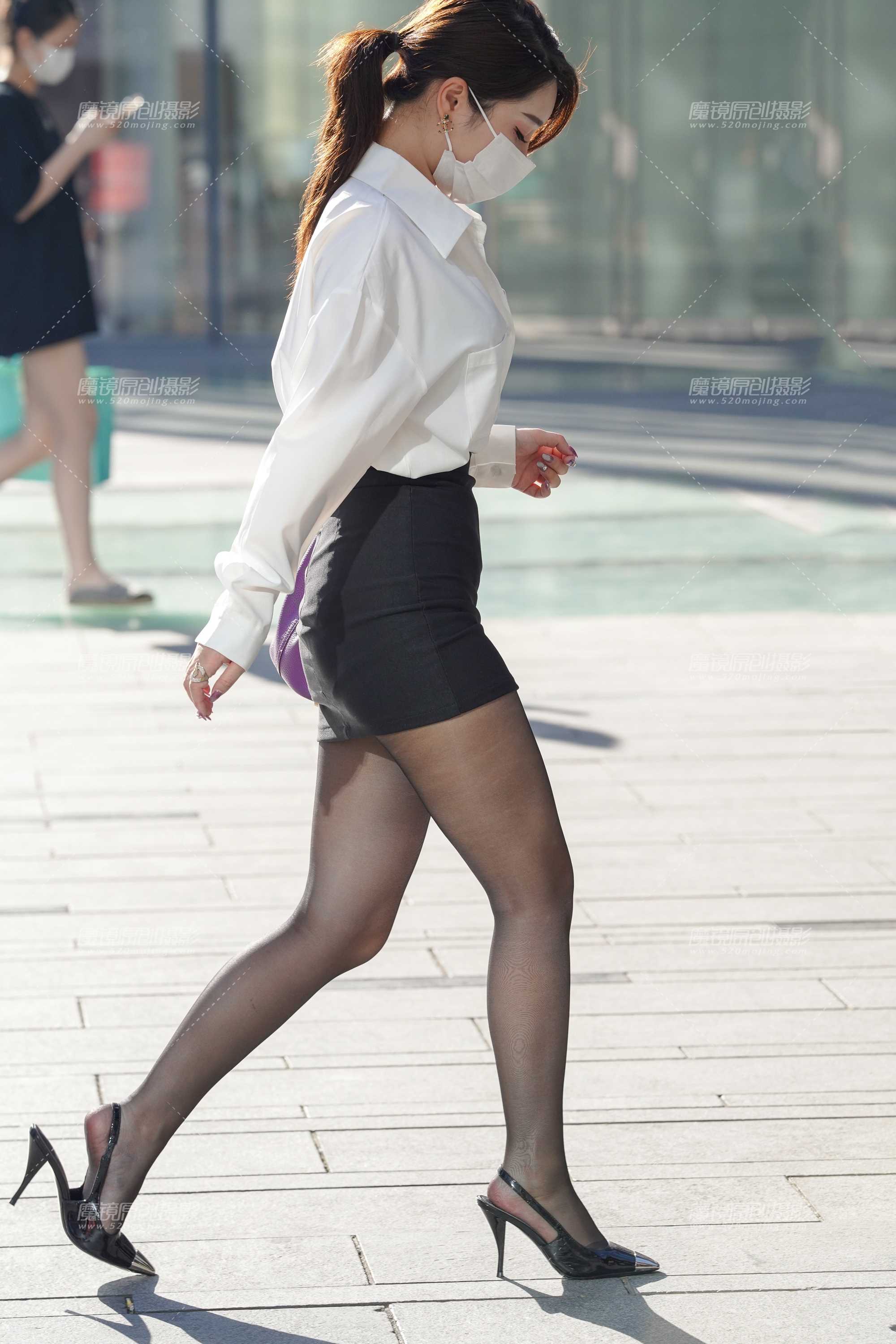 42644-2ymrhffnd1s.jpg