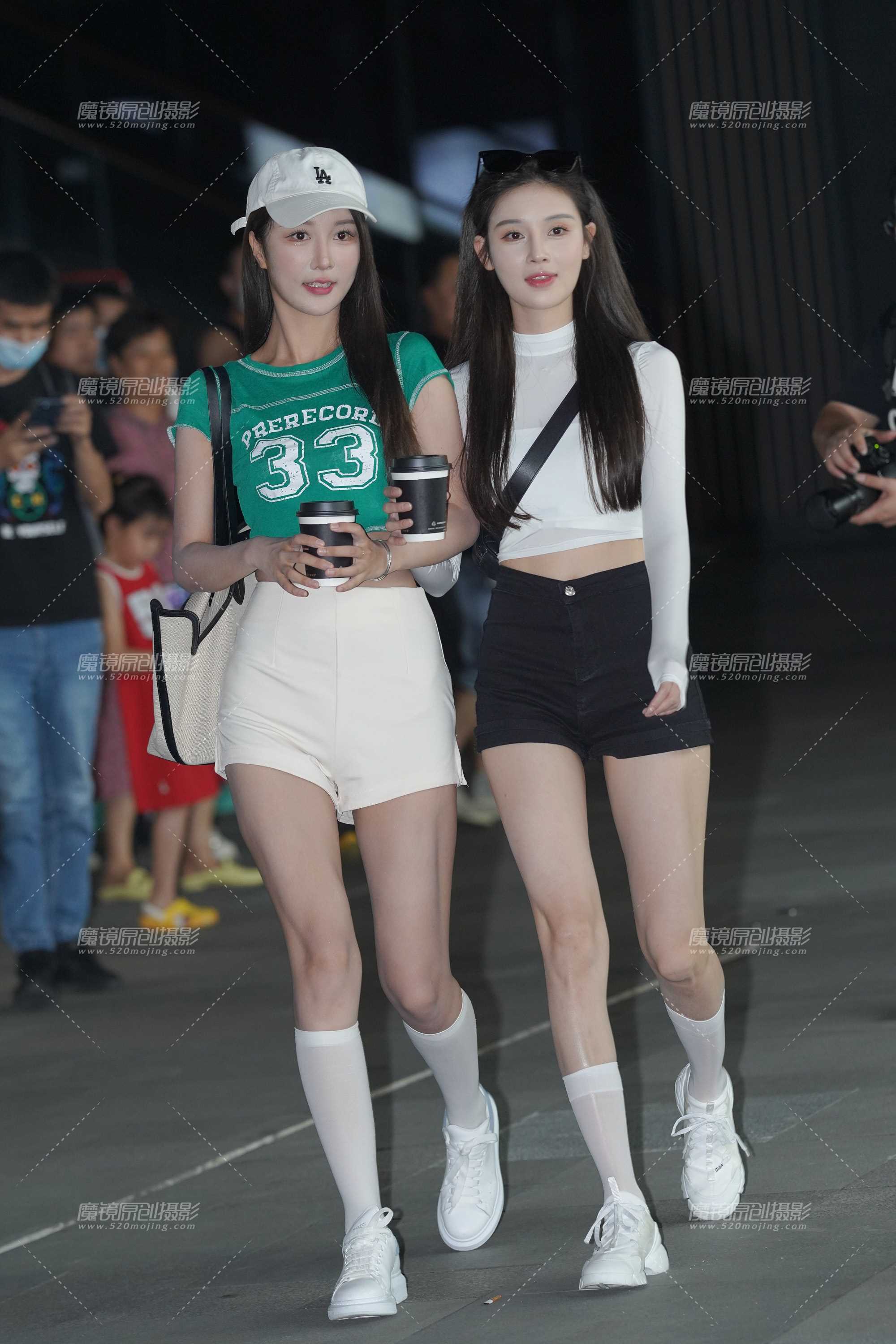 43060-rvsbusyqk4w.jpg