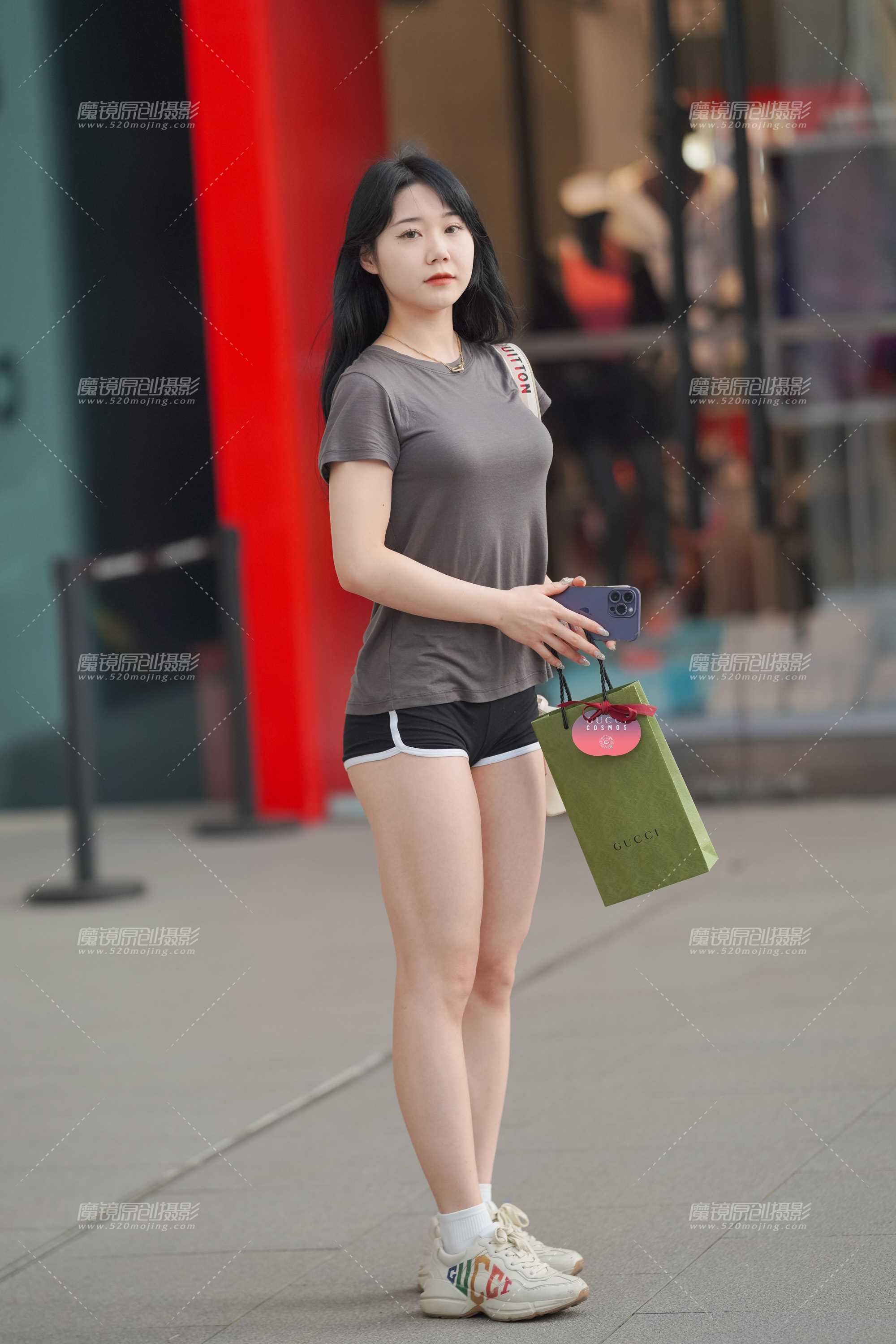 49816-lizj3fgygyp.jpg